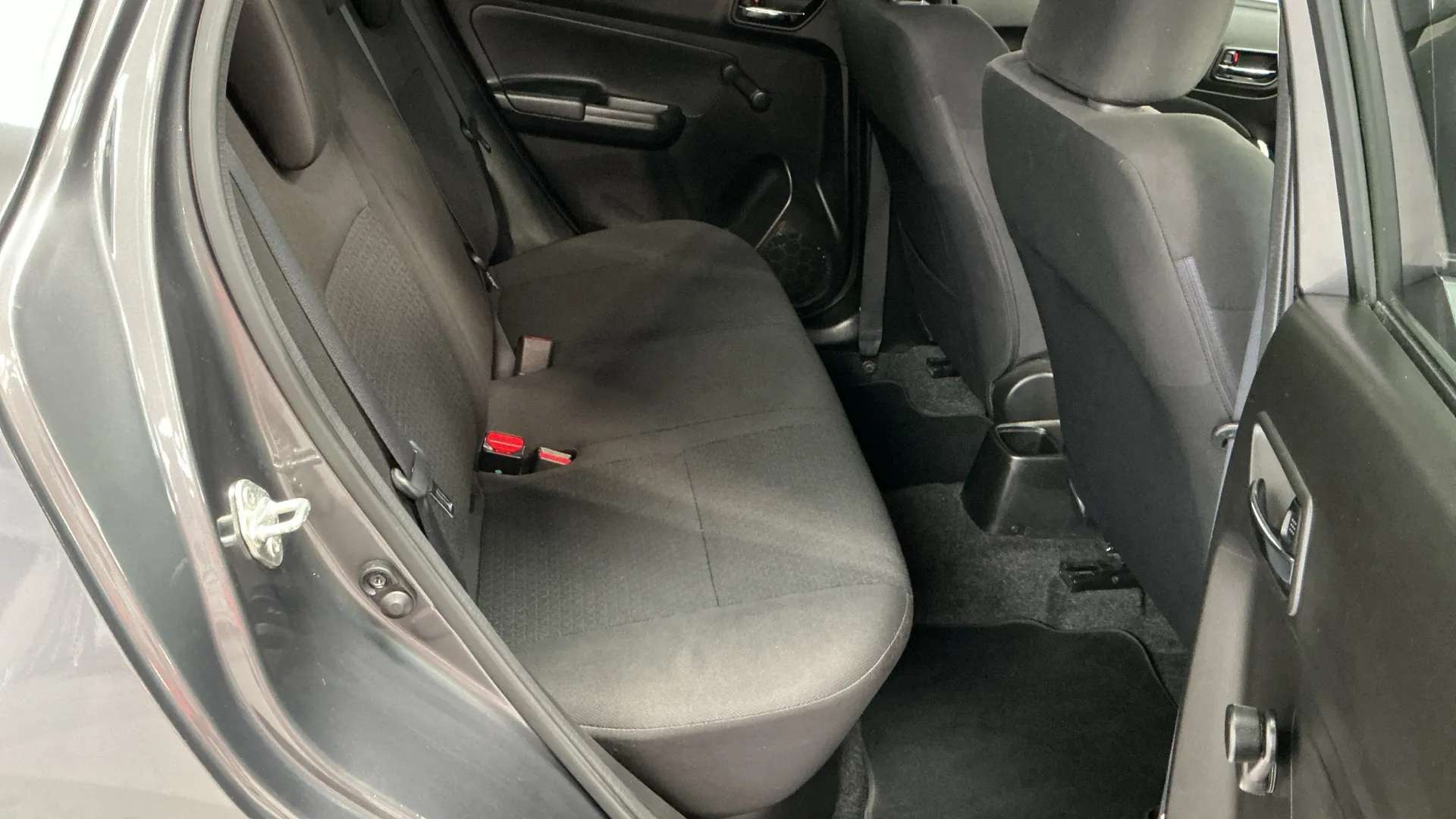 2020 SUZUKI SWIFT 2020 SUZUKI SWIFT