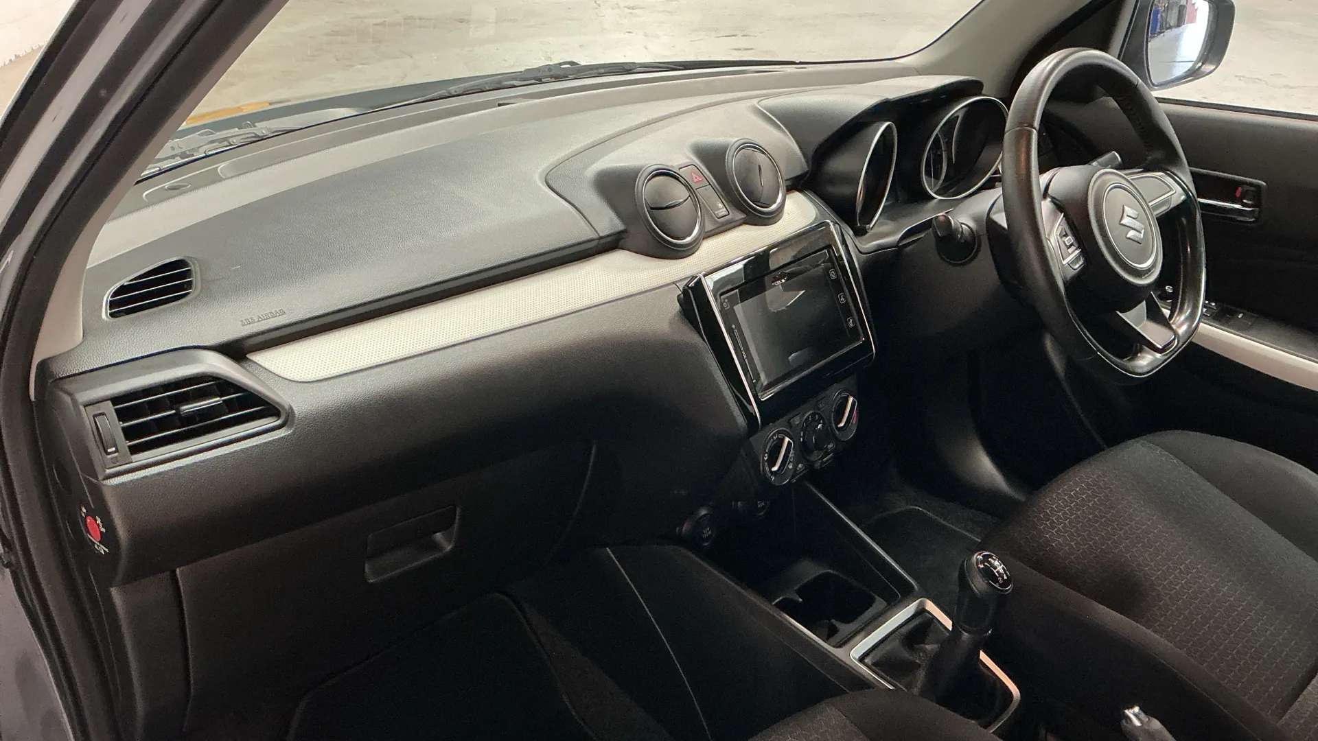 2020 SUZUKI SWIFT 2020 SUZUKI SWIFT