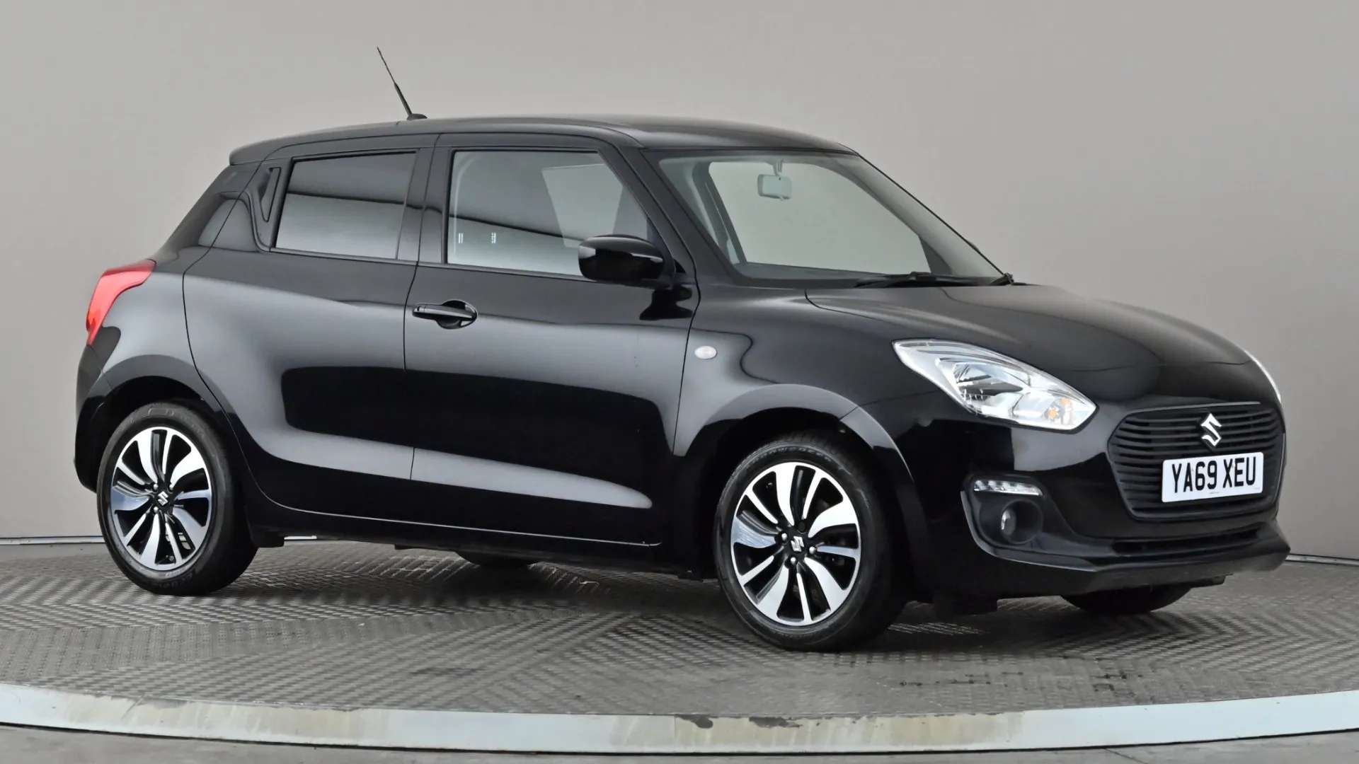 A 2020 SUZUKI SWIFT 1.2 Dualjet SHVS SZ-T A 2020 SUZUKI SWIFT 1.2 Dualjet SHVS SZ-T