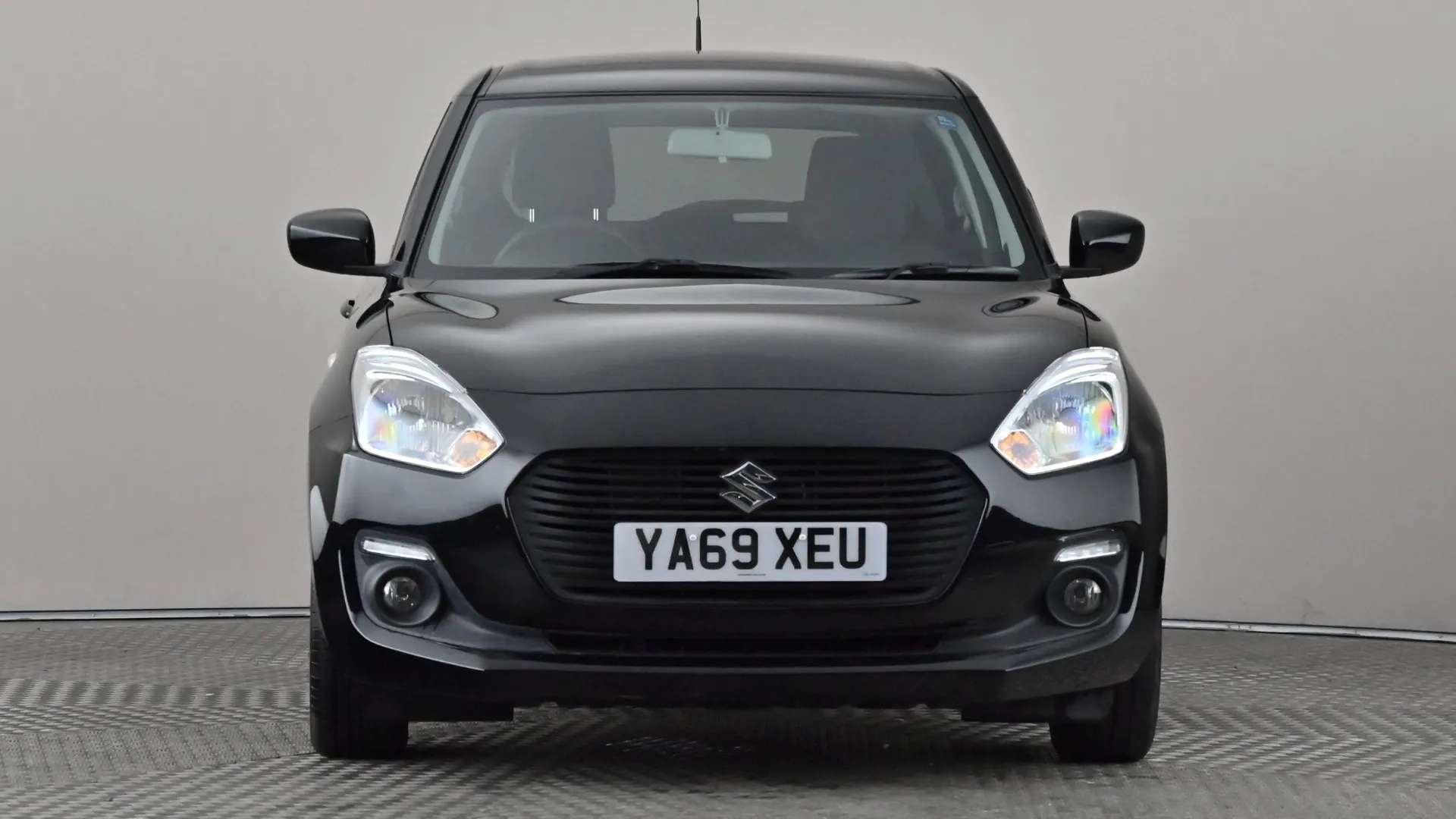 A 2020 SUZUKI SWIFT 1.2 Dualjet SHVS SZ-T A 2020 SUZUKI SWIFT 1.2 Dualjet SHVS SZ-T