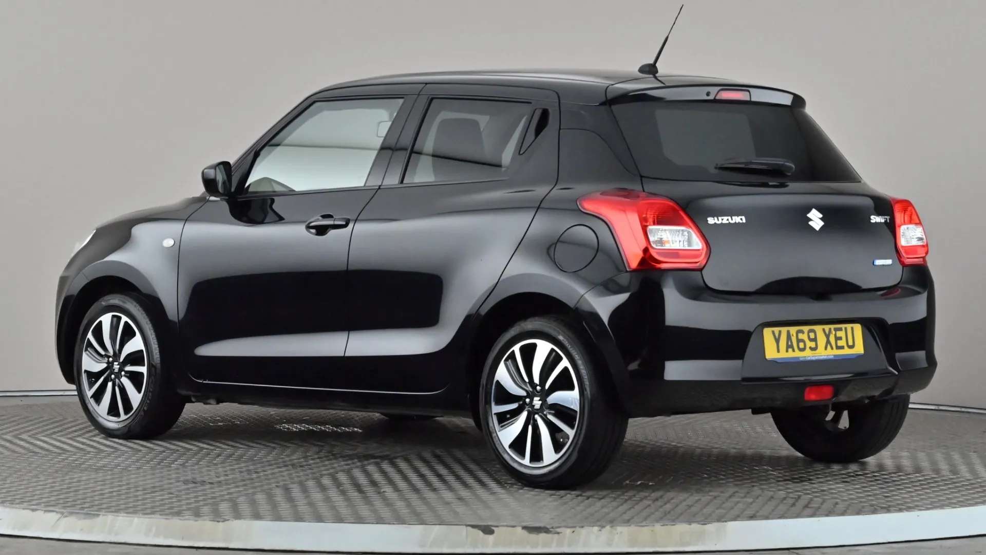 A 2020 SUZUKI SWIFT 1.2 Dualjet SHVS SZ-T A 2020 SUZUKI SWIFT 1.2 Dualjet SHVS SZ-T