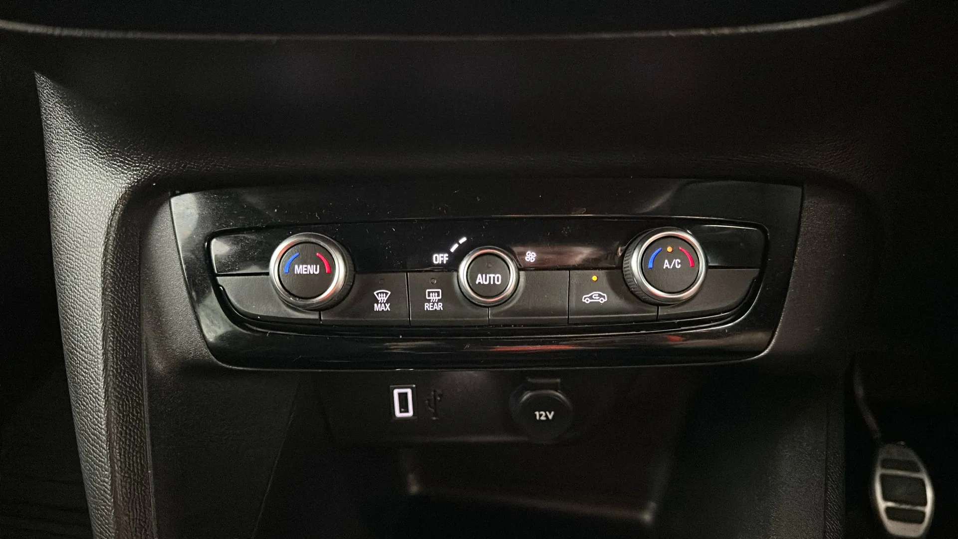 2024 VAUXHALL CORSA 2024 VAUXHALL CORSA