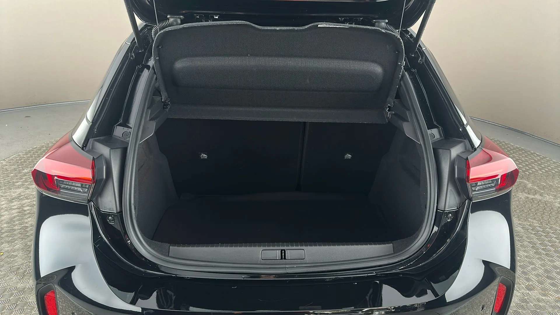 2024 VAUXHALL CORSA 2024 VAUXHALL CORSA