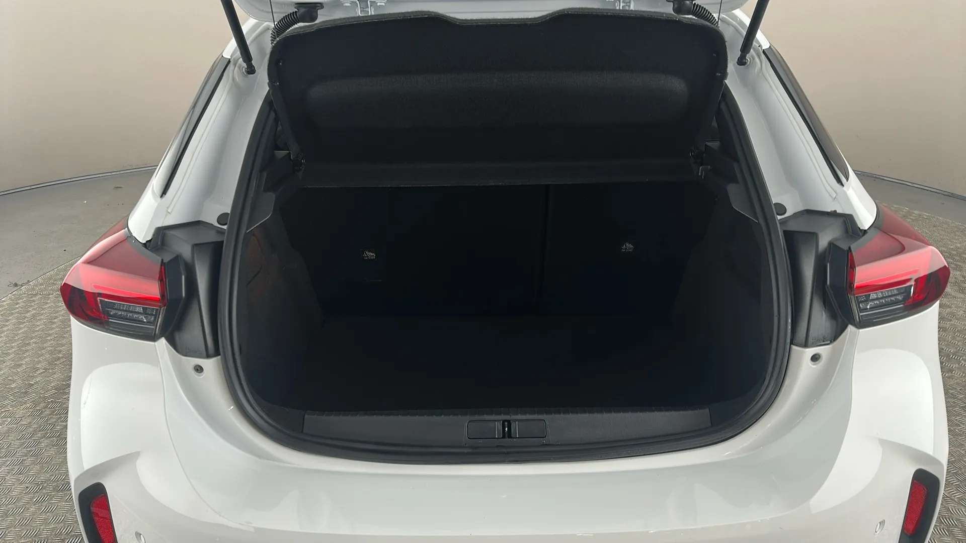 2024 VAUXHALL CORSA 2024 VAUXHALL CORSA