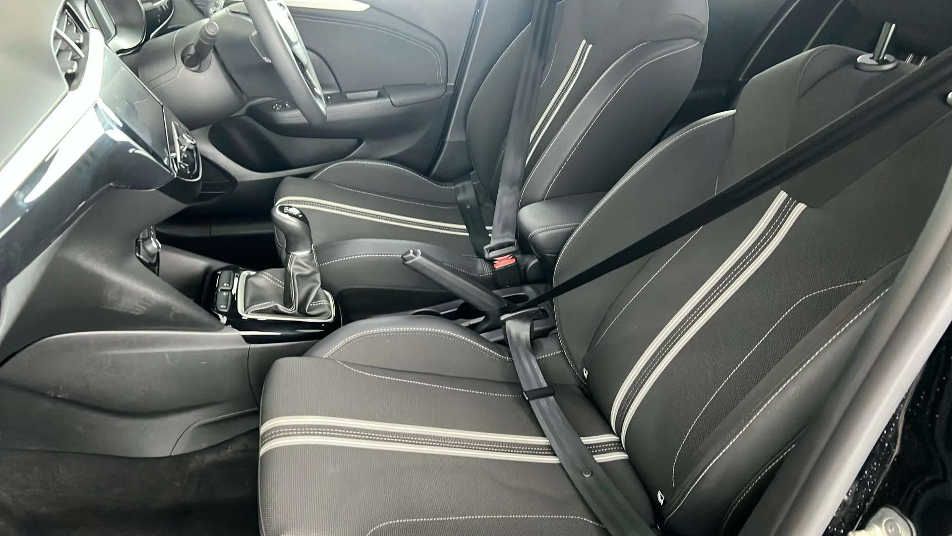 2024 VAUXHALL CORSA 2024 VAUXHALL CORSA
