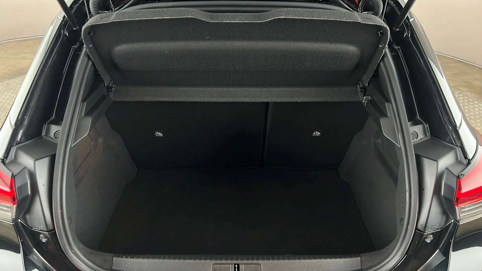 2024 VAUXHALL CORSA 2024 VAUXHALL CORSA