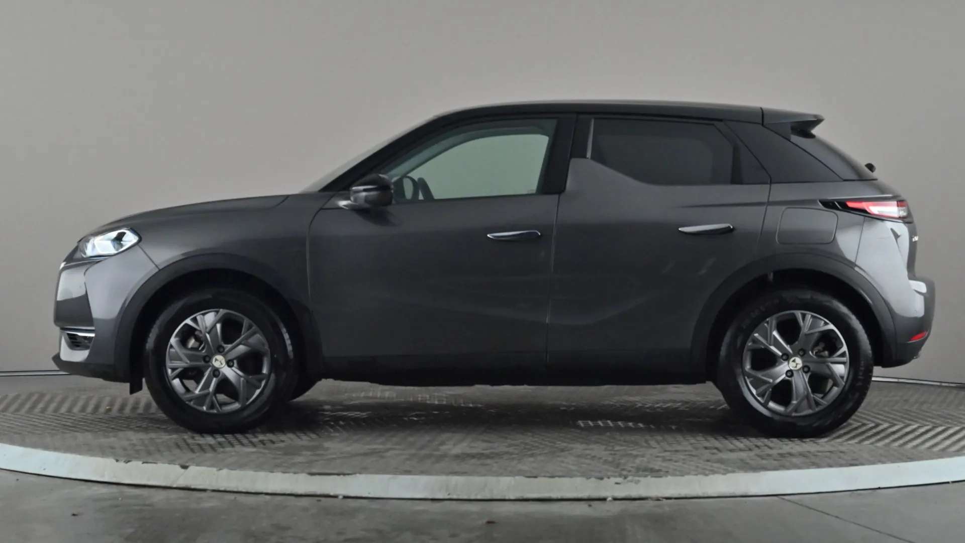 A 2022 DS DS 3 100kW E-TENSE Bastille 50kWh Auto A 2022 DS DS 3 100kW E-TENSE Bastille 50kWh Auto