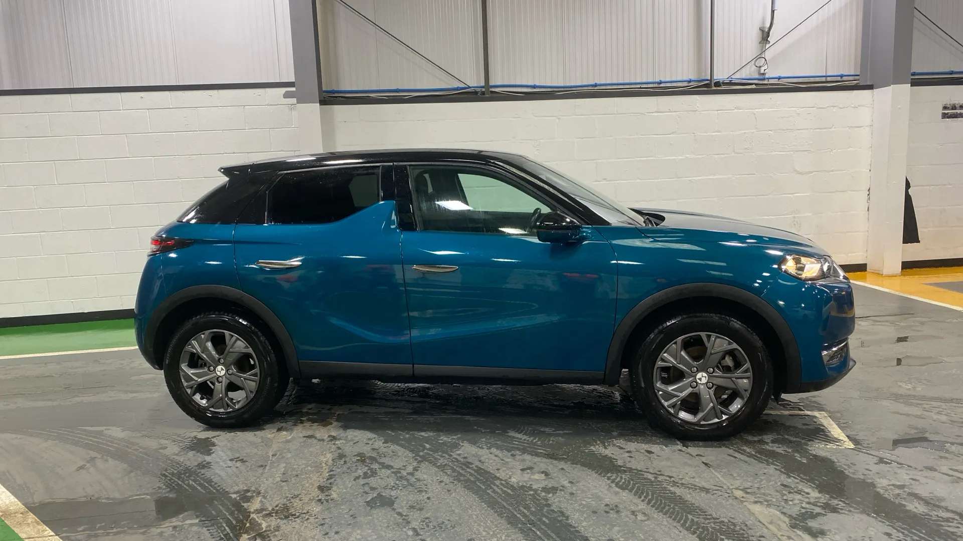 A 2023 DS DS 3 100kW E-TENSE Bastille 50kWh Auto A 2023 DS DS 3 100kW E-TENSE Bastille 50kWh Auto