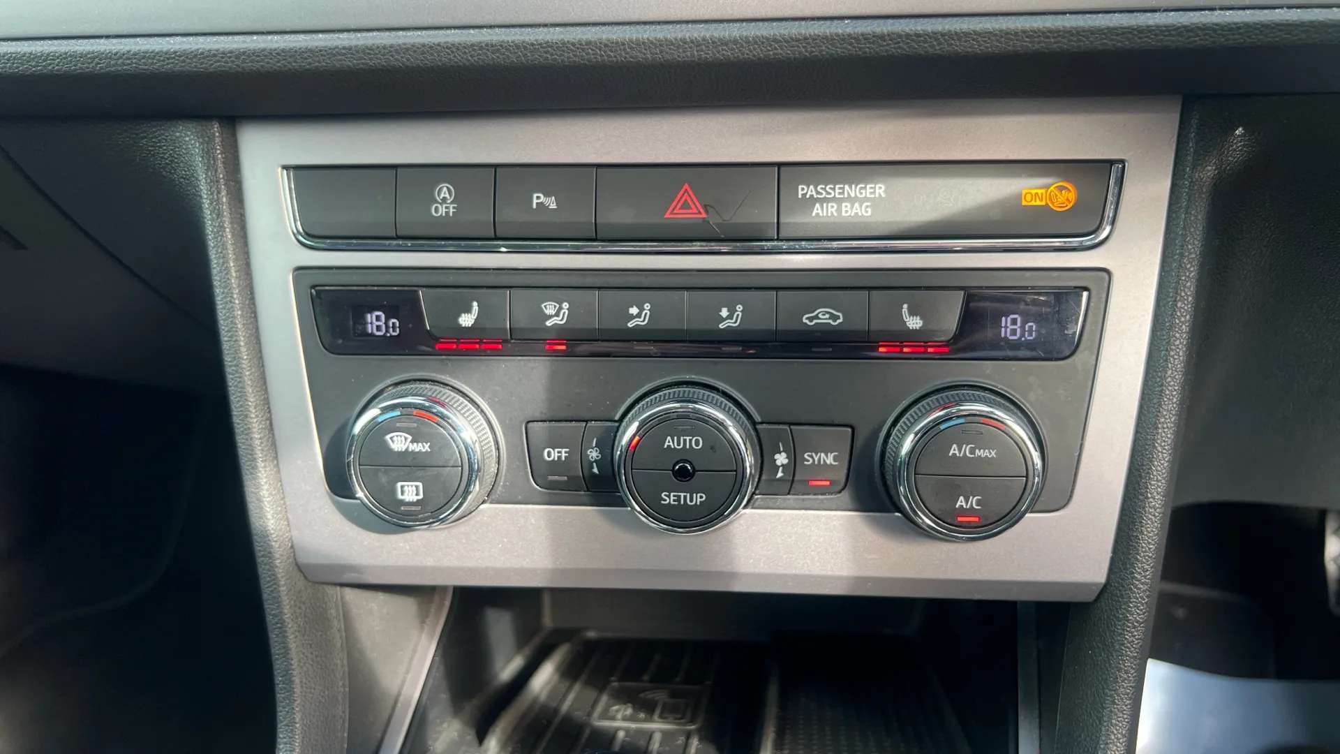 2019 SEAT LEON 2019 SEAT LEON