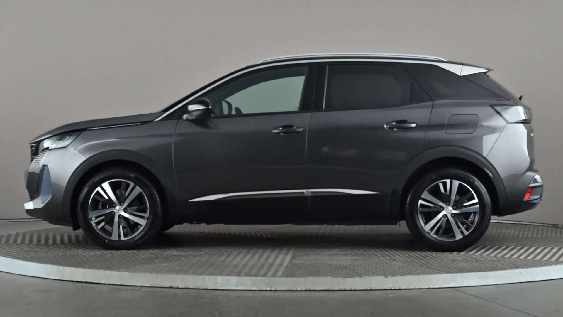 A 2024 PEUGEOT 3008 1.6 Hybrid 180 Allure e-EAT8 A 2024 PEUGEOT 3008 1.6 Hybrid 180 Allure e-EAT8
