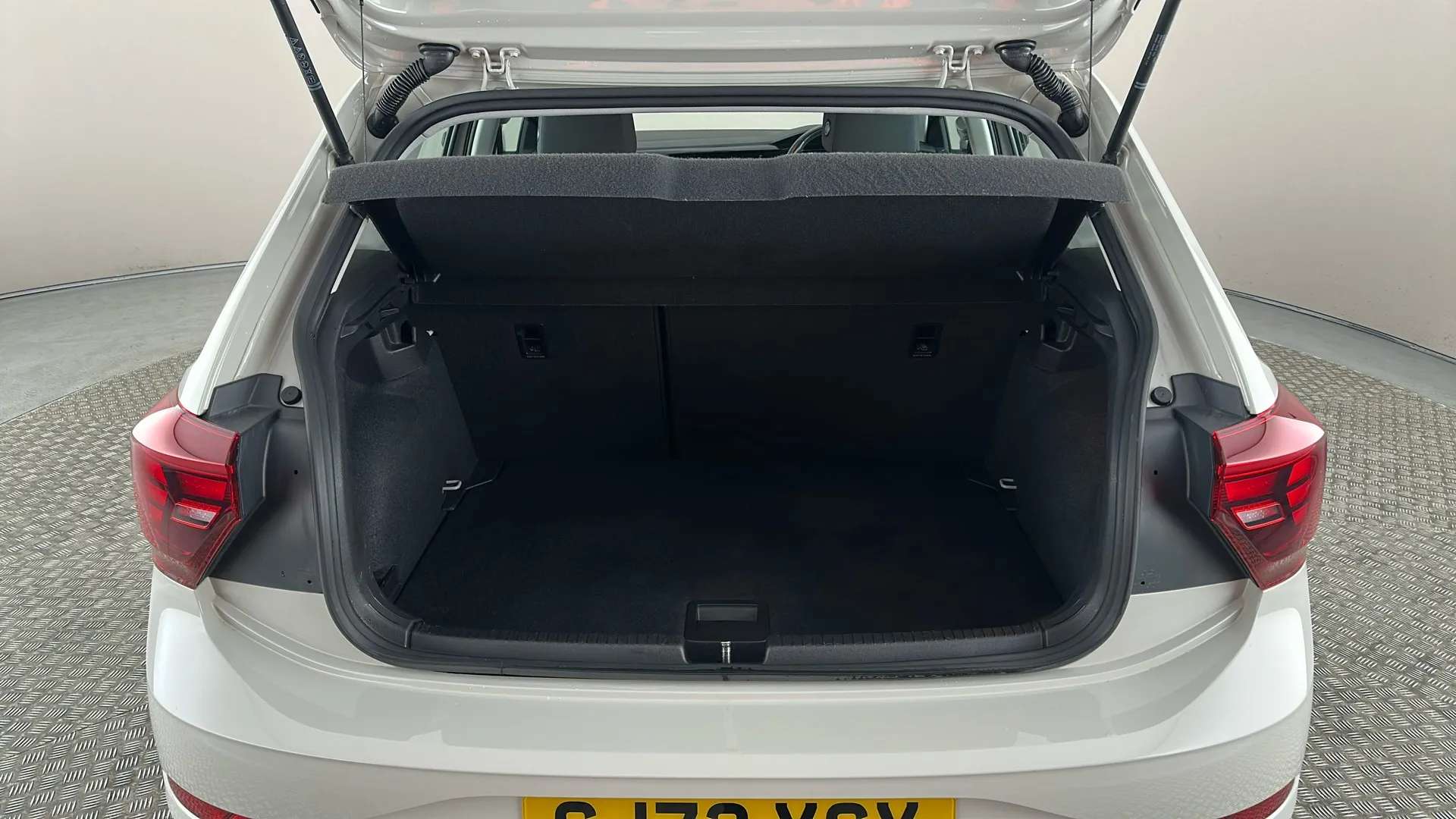 2024 VOLKSWAGEN POLO 2024 VOLKSWAGEN POLO