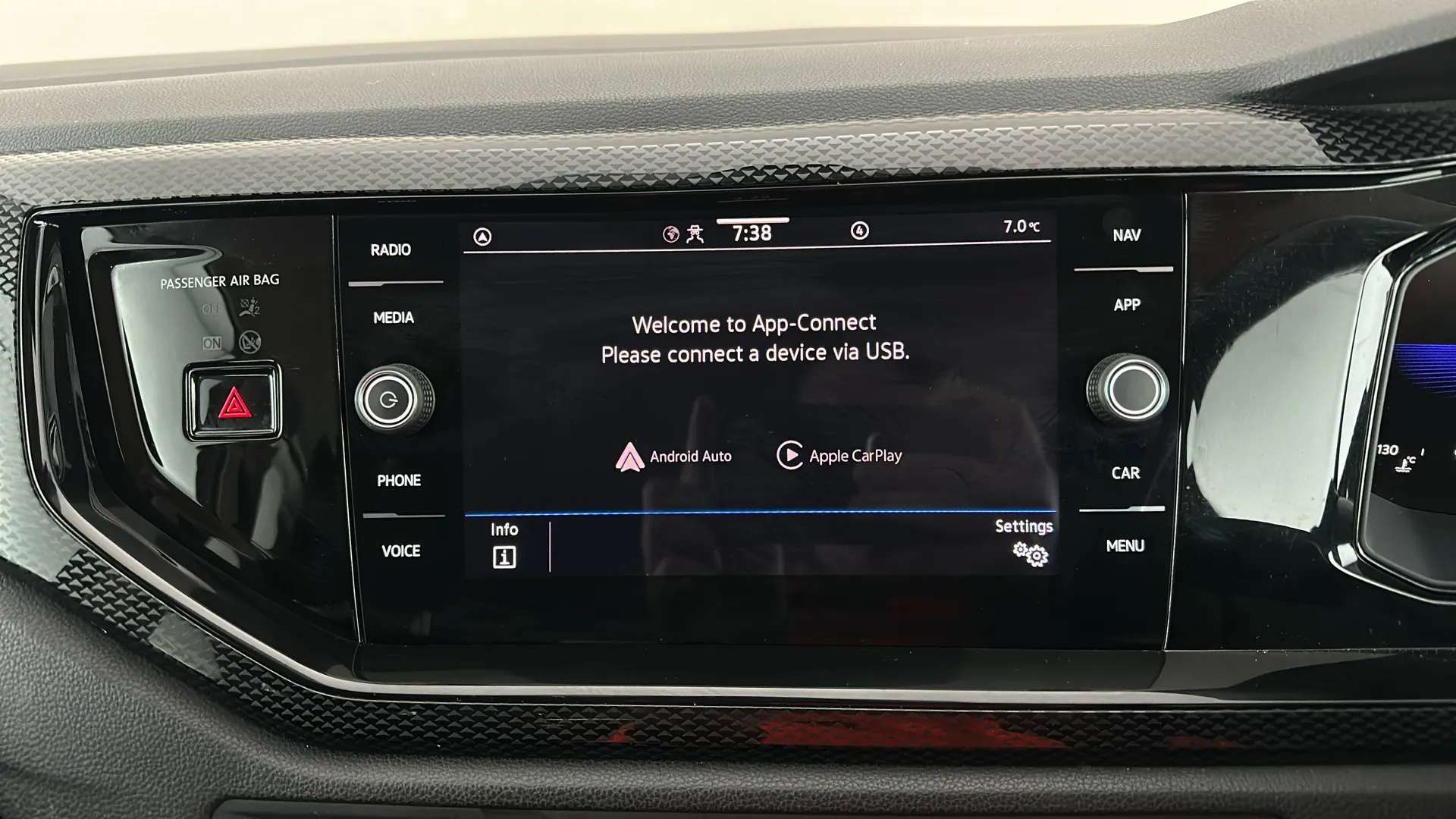 2024 VOLKSWAGEN POLO 2024 VOLKSWAGEN POLO