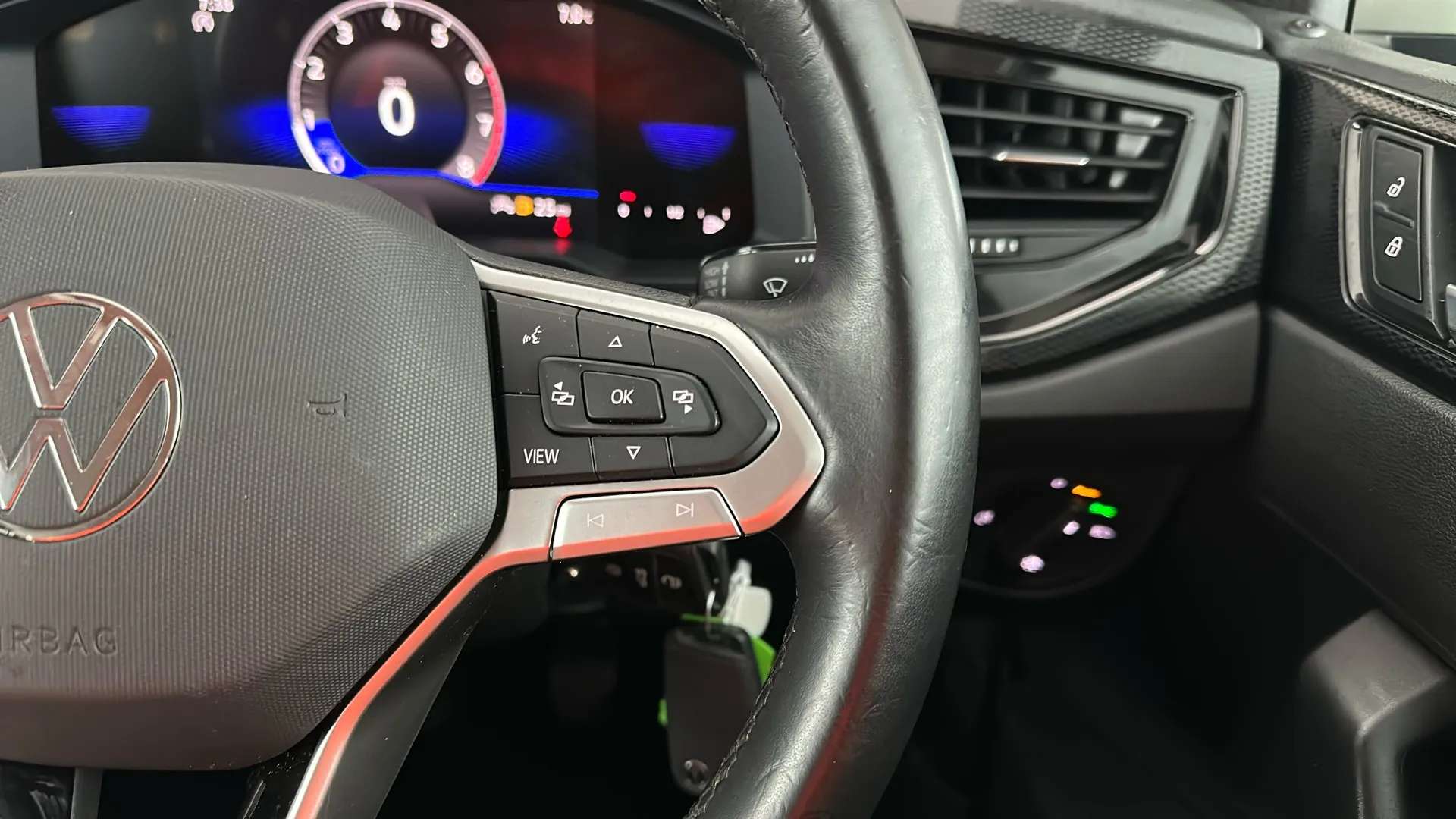 2024 VOLKSWAGEN POLO 2024 VOLKSWAGEN POLO