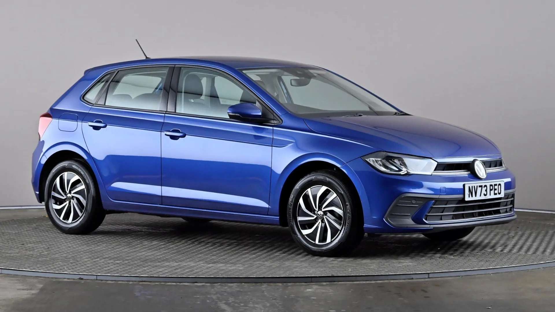A 2024 VOLKSWAGEN POLO 1.0 TSI Life A 2024 VOLKSWAGEN POLO 1.0 TSI Life