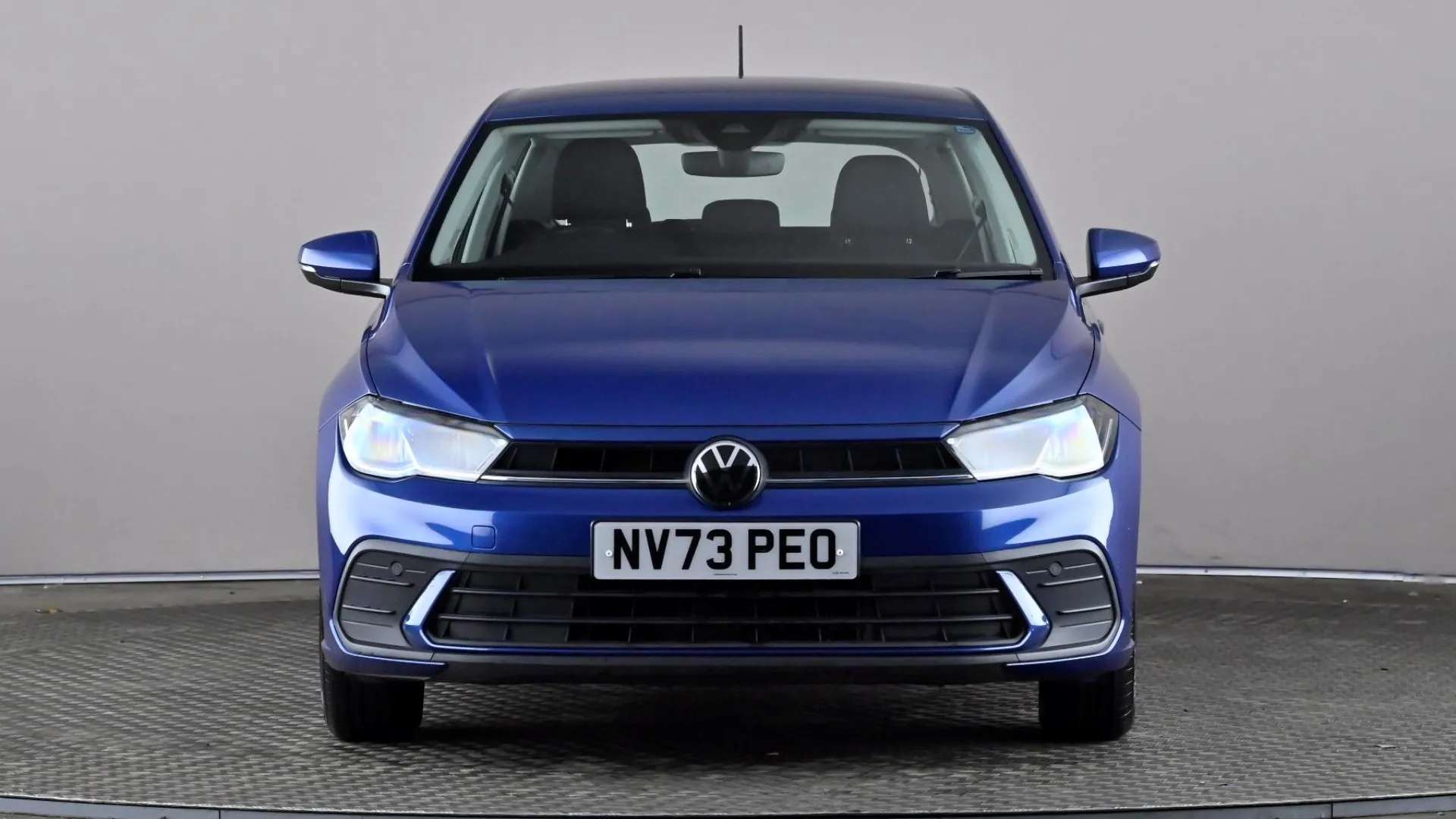 A 2024 VOLKSWAGEN POLO 1.0 TSI Life A 2024 VOLKSWAGEN POLO 1.0 TSI Life