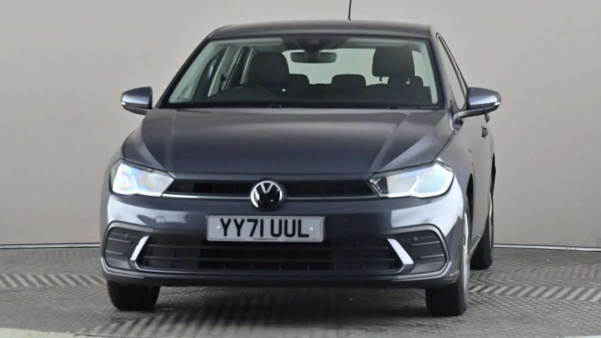 A 2022 VOLKSWAGEN POLO 1.0 TSI Life A 2022 VOLKSWAGEN POLO 1.0 TSI Life