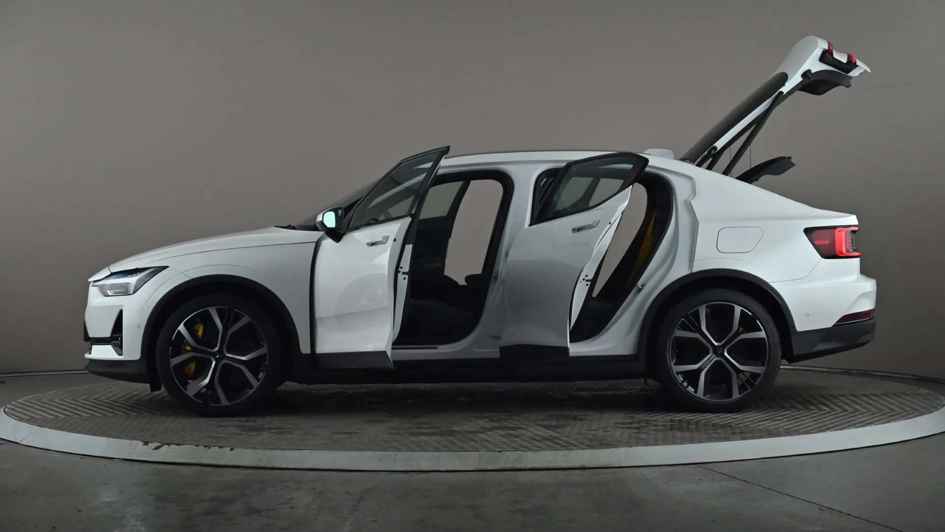 2023 POLESTAR 2 2023 POLESTAR 2