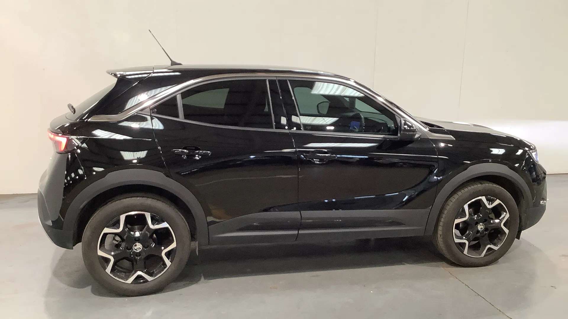 A 2023 VAUXHALL MOKKA 1.2 Turbo Ultimate Auto A 2023 VAUXHALL MOKKA 1.2 Turbo Ultimate Auto