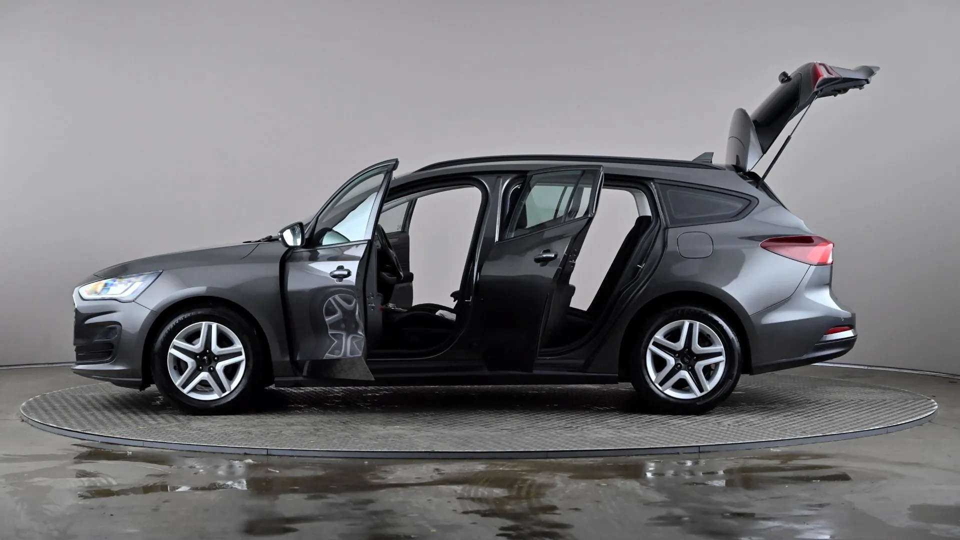 2022 FORD FOCUS 2022 FORD FOCUS