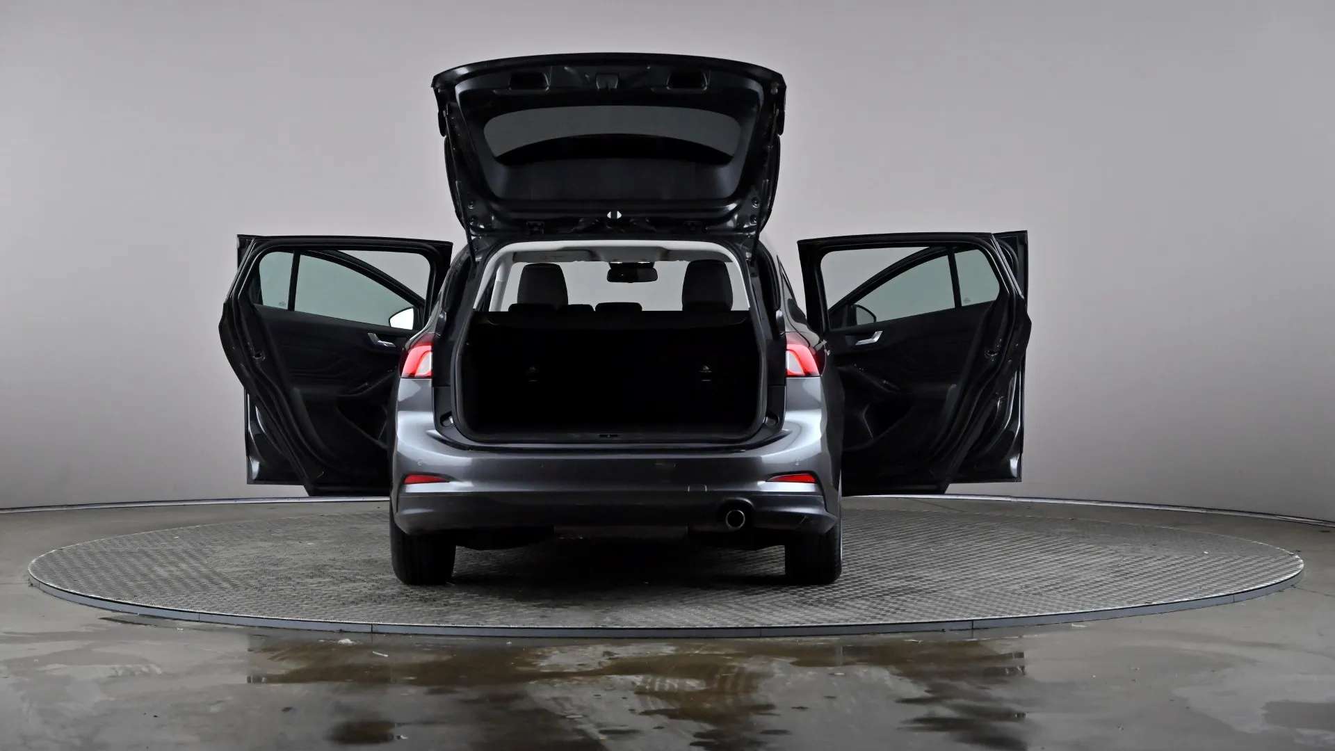 2022 FORD FOCUS 2022 FORD FOCUS