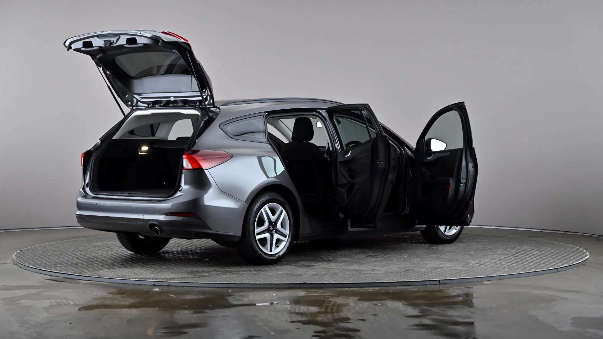 2022 FORD FOCUS 2022 FORD FOCUS