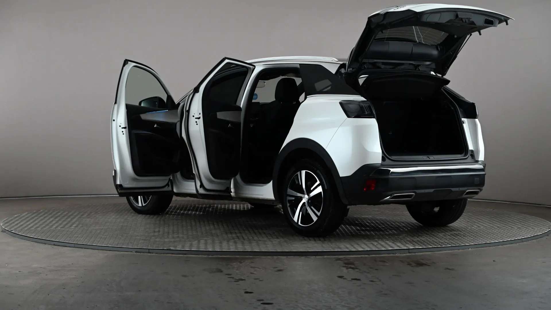 2023 PEUGEOT 3008 2023 PEUGEOT 3008