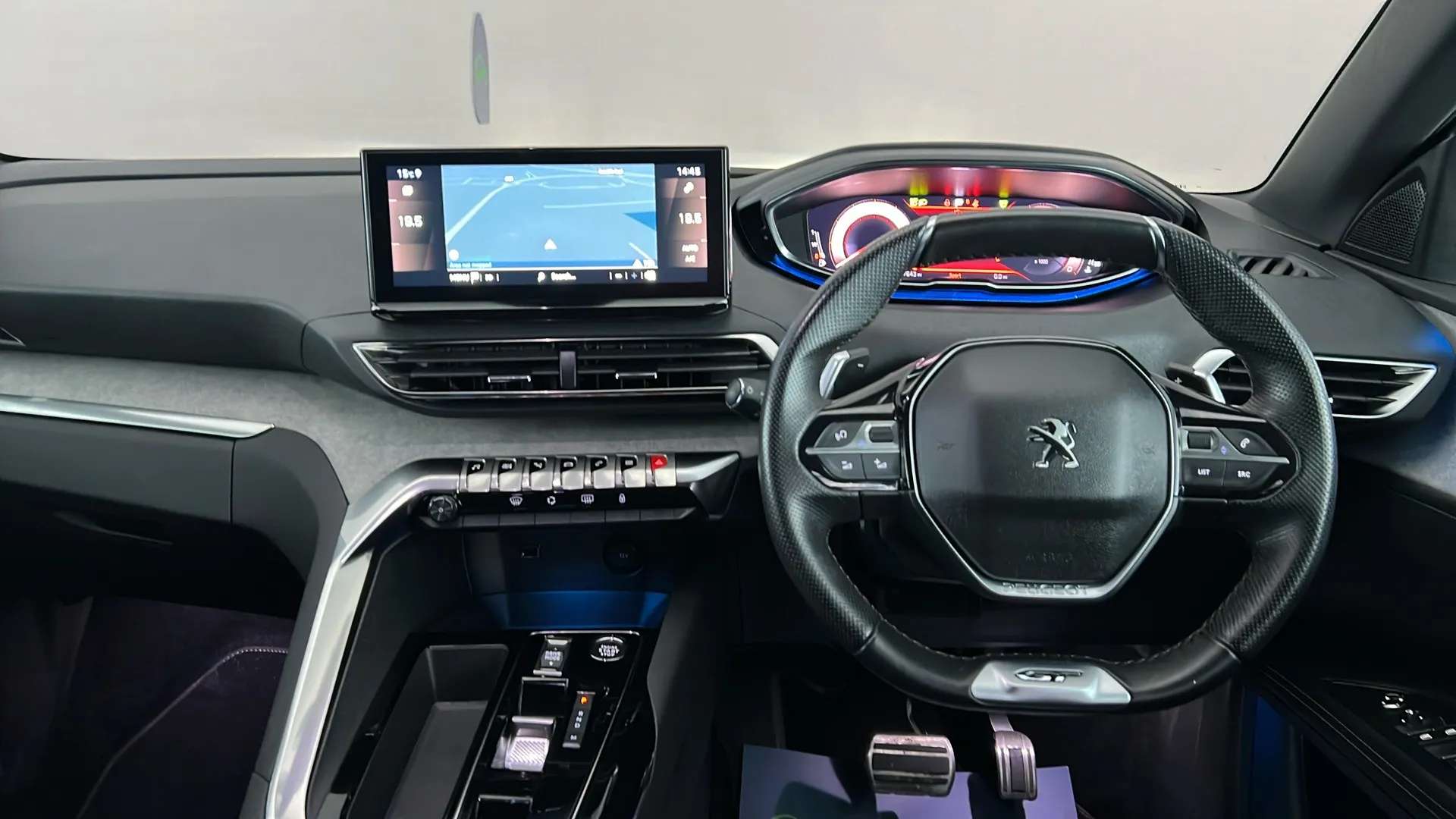 2023 PEUGEOT 3008 2023 PEUGEOT 3008