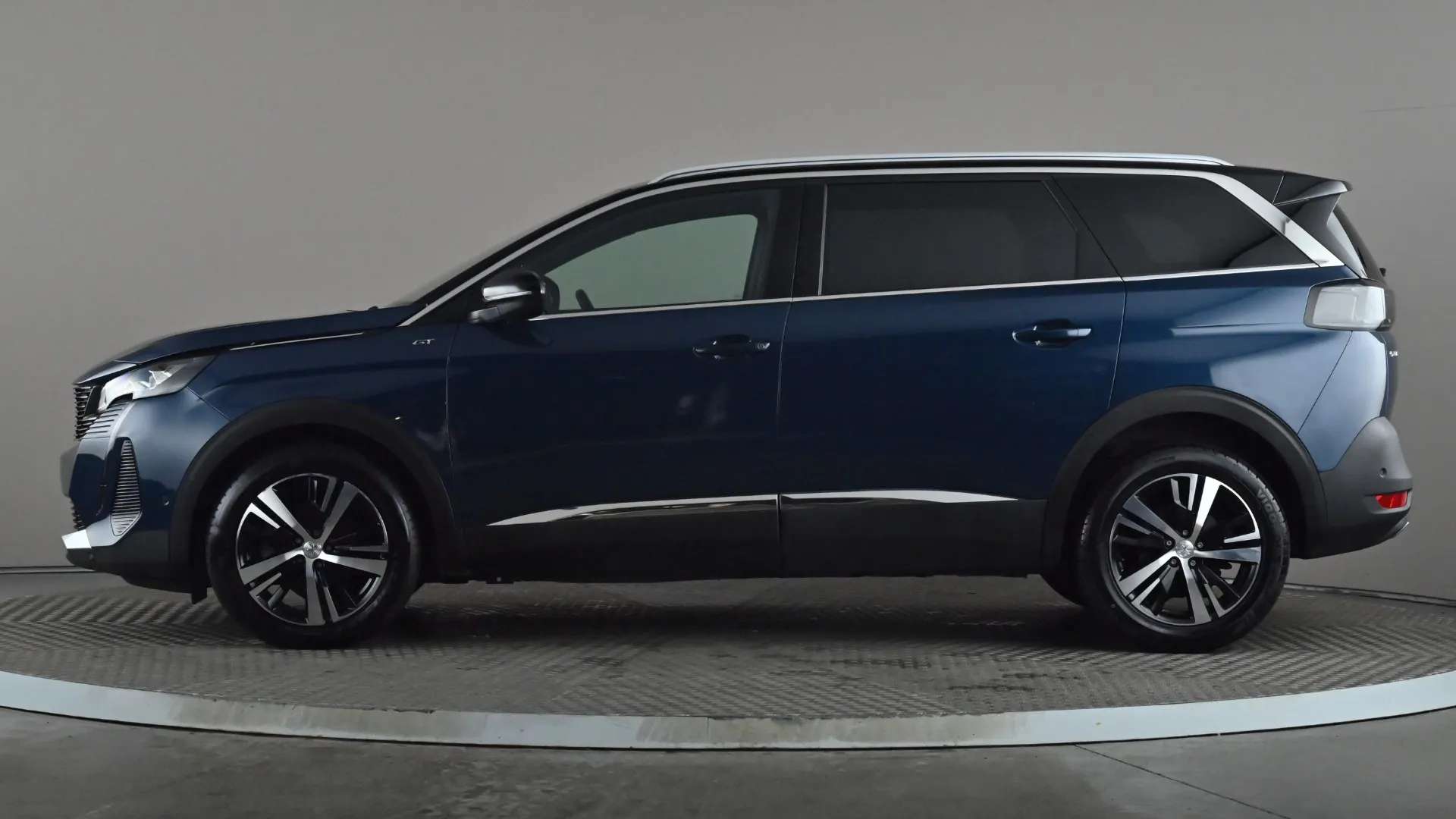 2023 PEUGEOT 5008 2023 PEUGEOT 5008