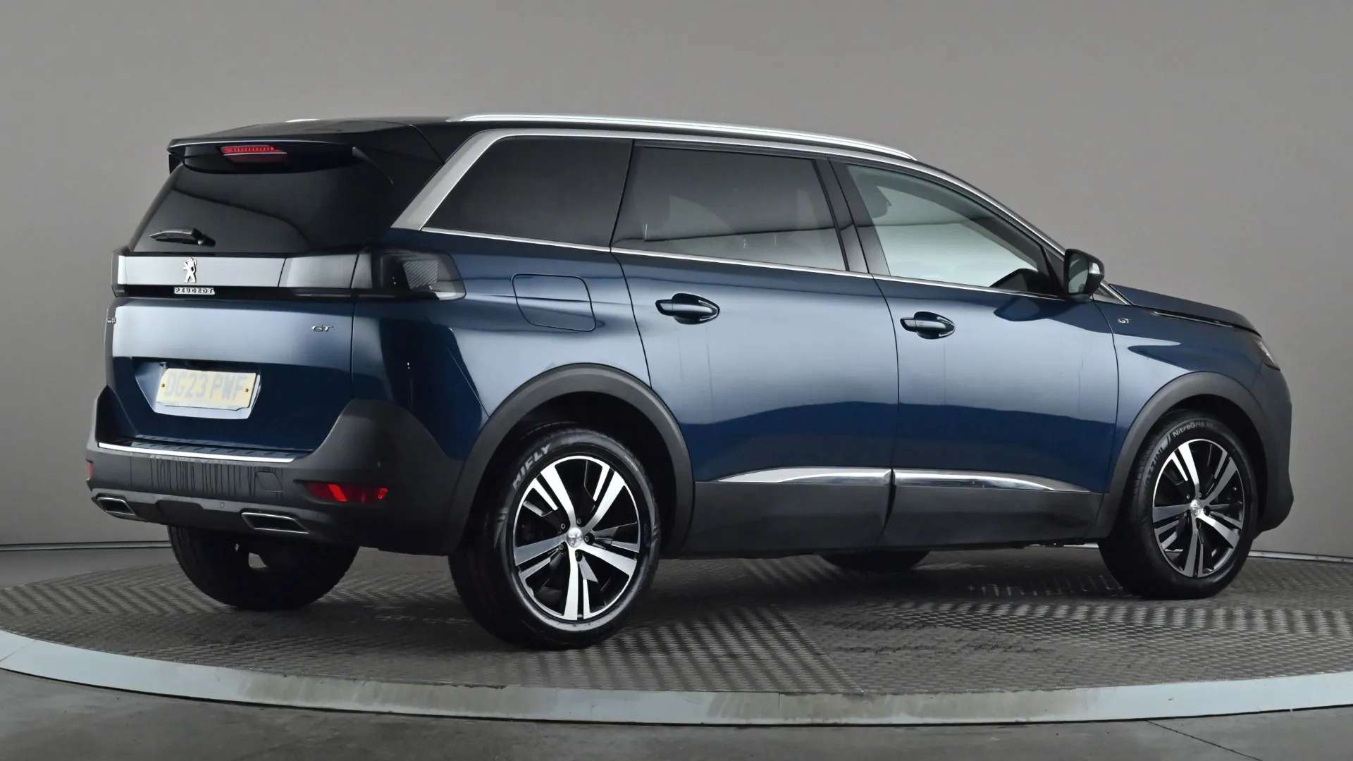 2023 PEUGEOT 5008 2023 PEUGEOT 5008