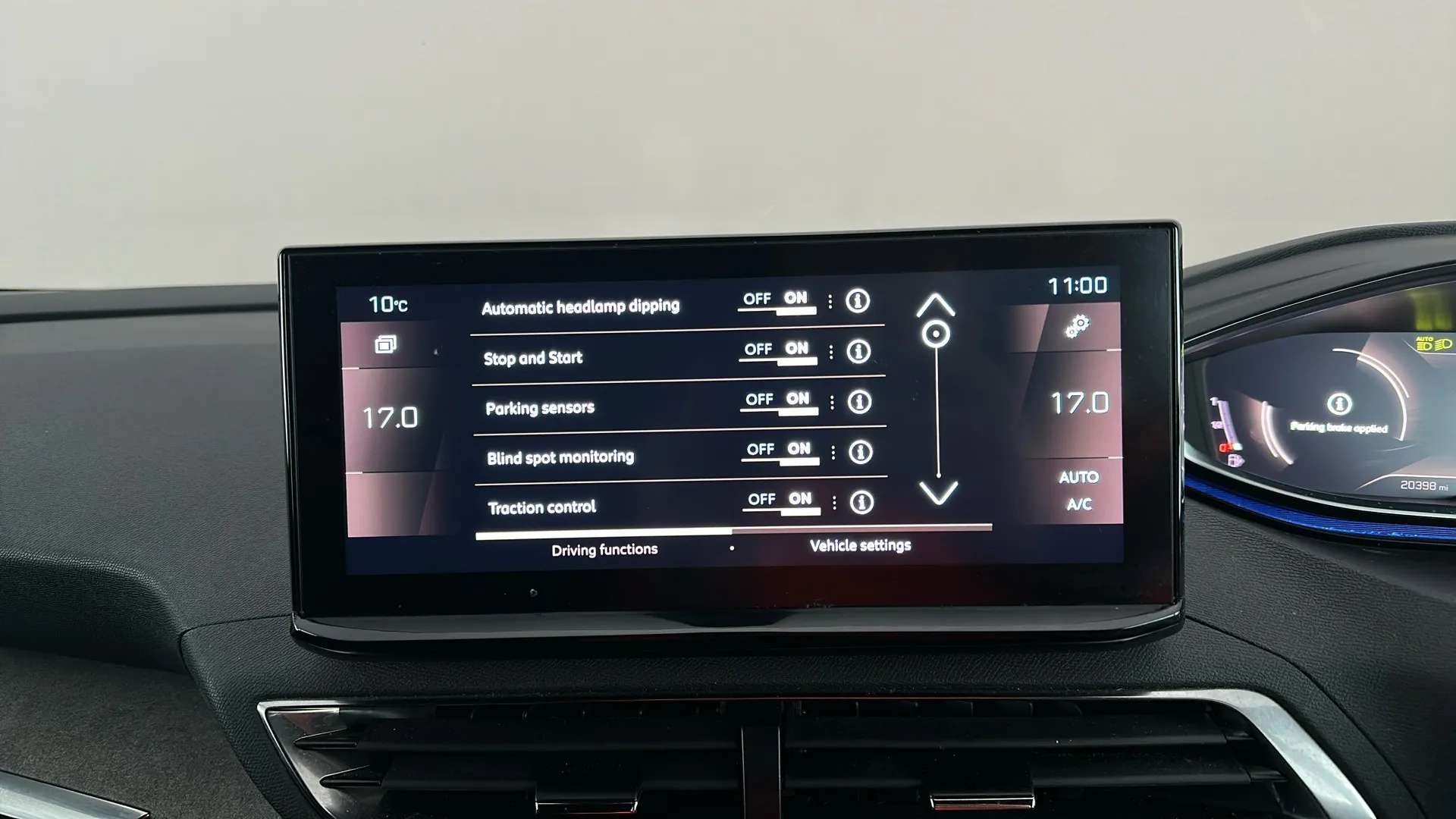 2023 PEUGEOT 5008 2023 PEUGEOT 5008