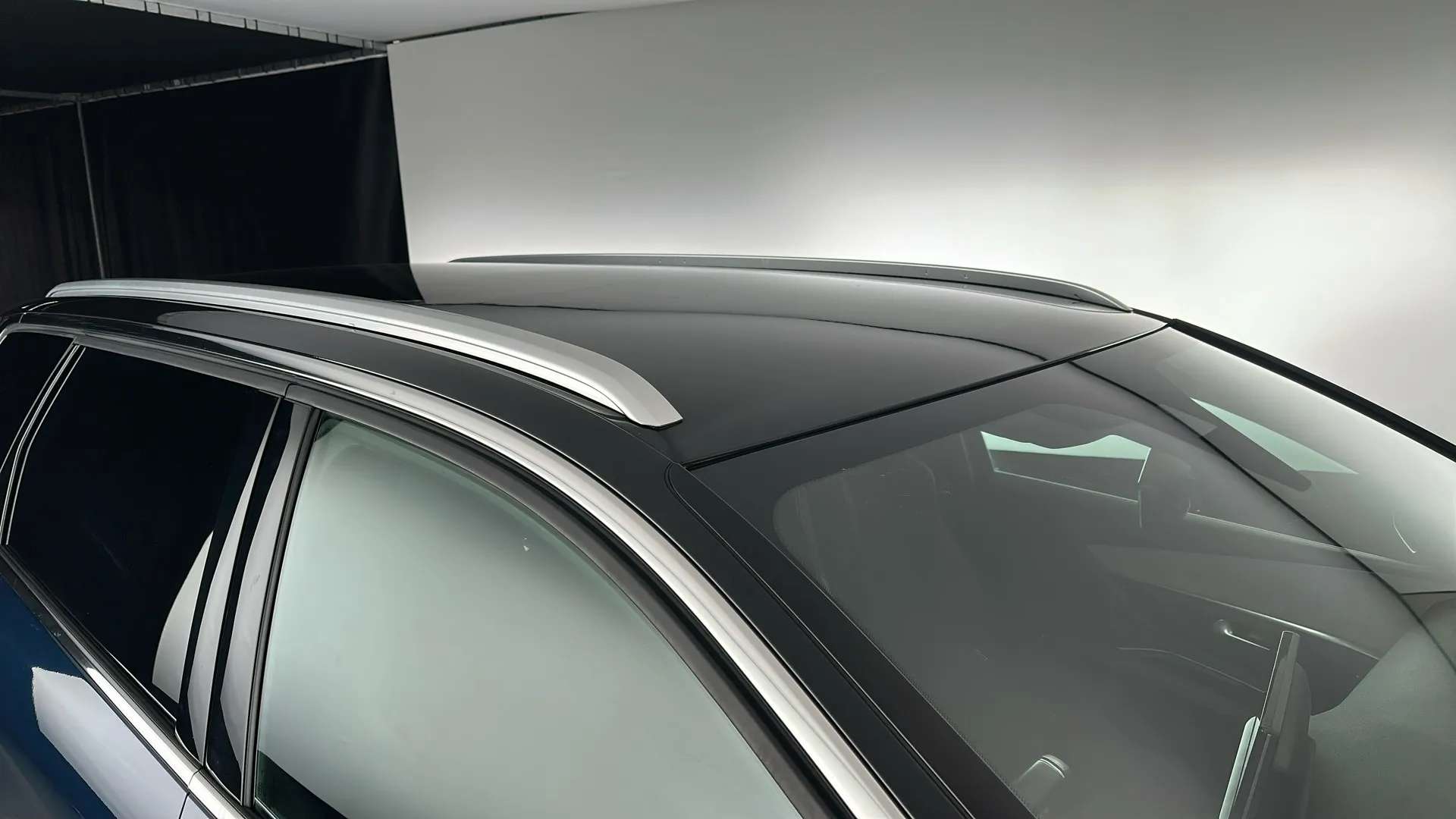 2023 PEUGEOT 5008 2023 PEUGEOT 5008