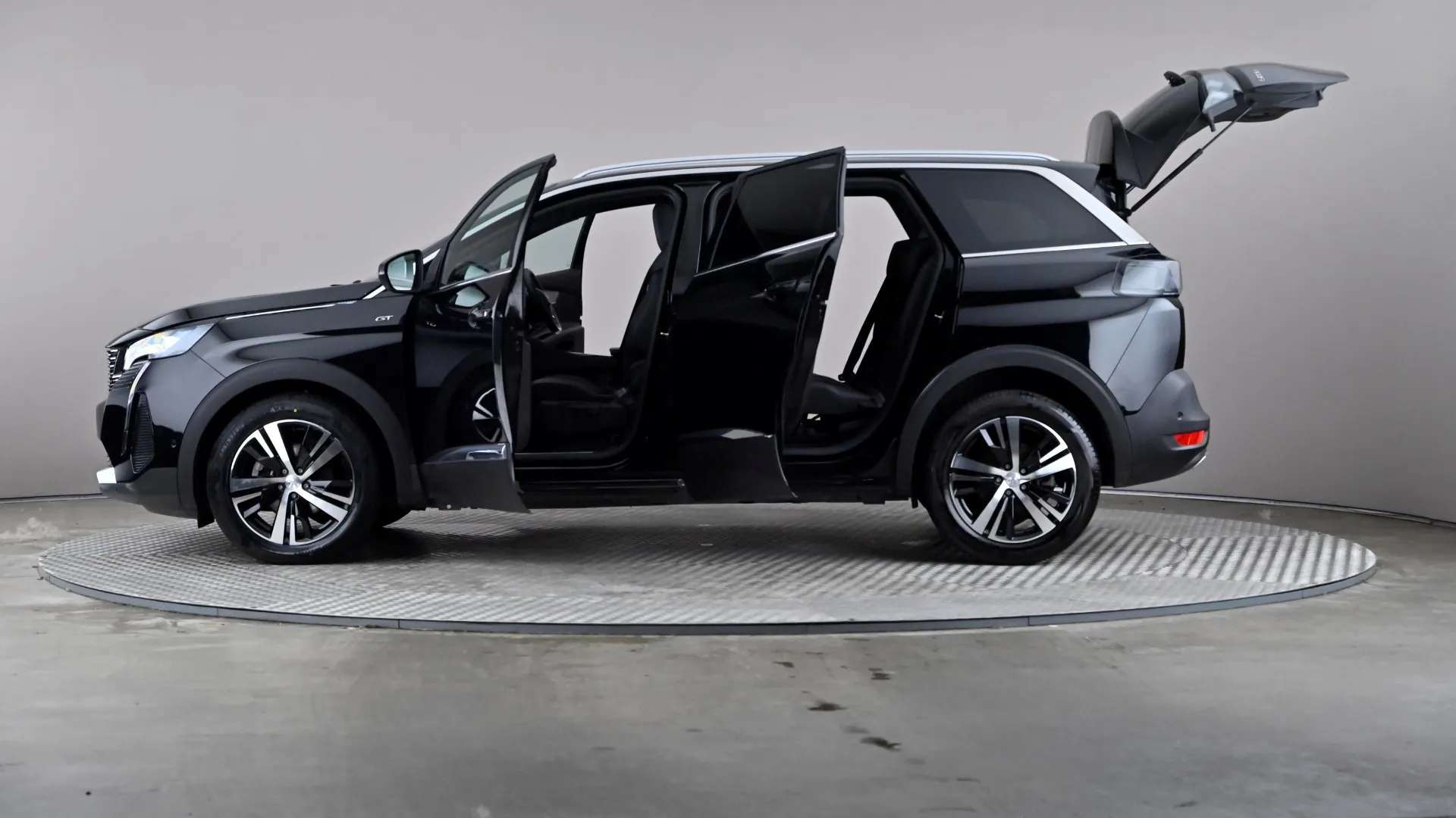 2023 PEUGEOT 5008 2023 PEUGEOT 5008