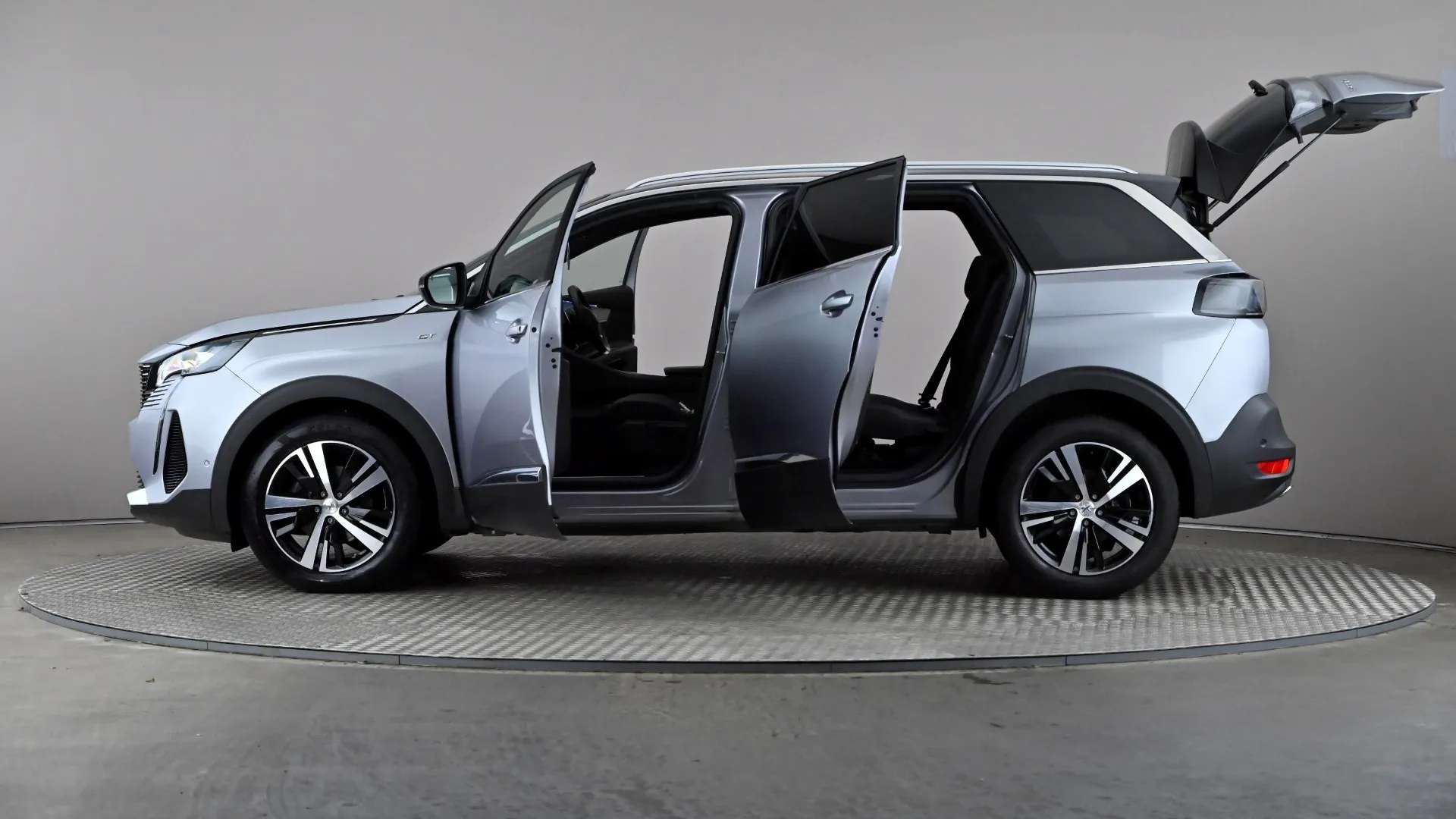 2023 PEUGEOT 5008 2023 PEUGEOT 5008