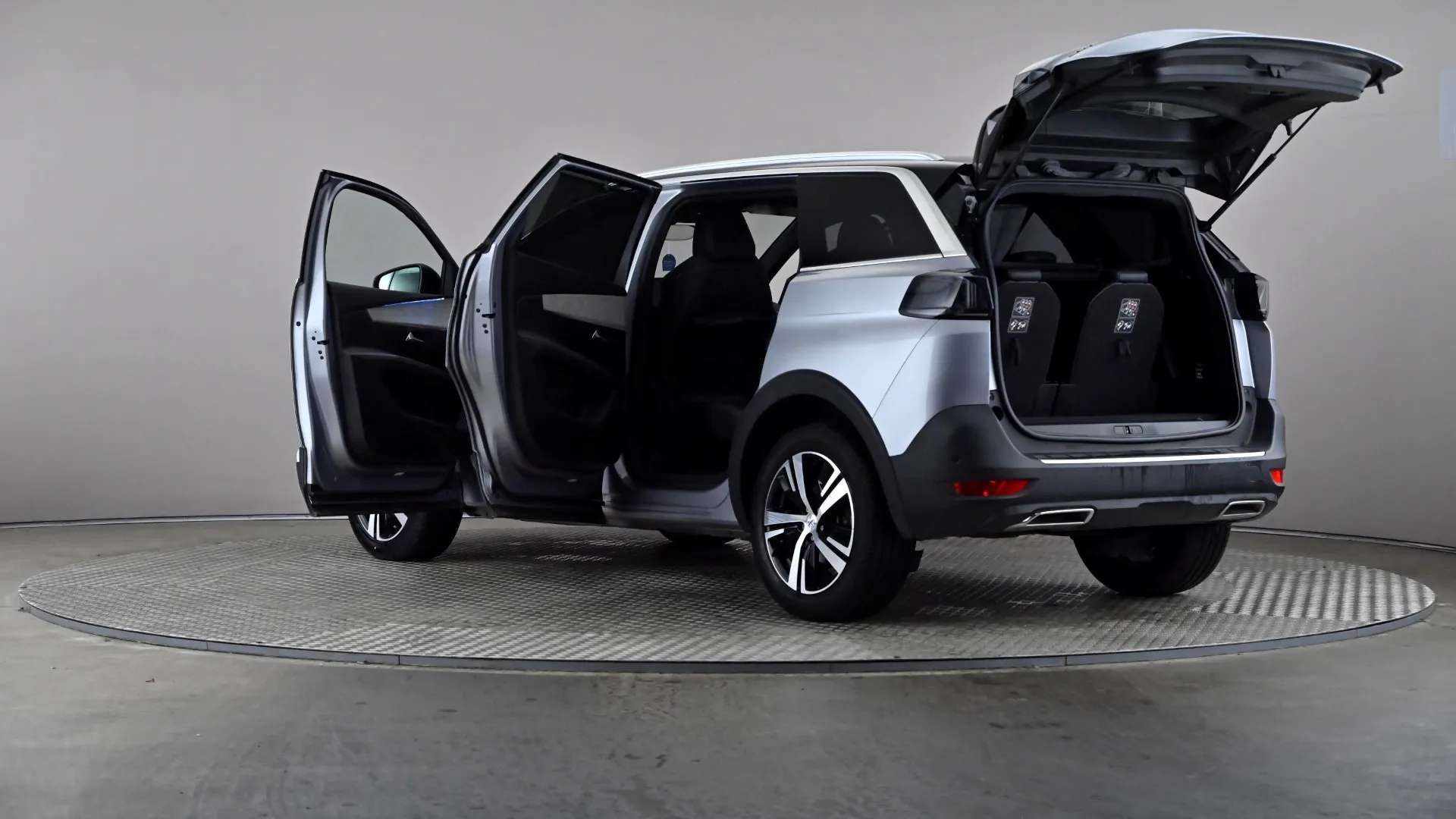 2023 PEUGEOT 5008 2023 PEUGEOT 5008