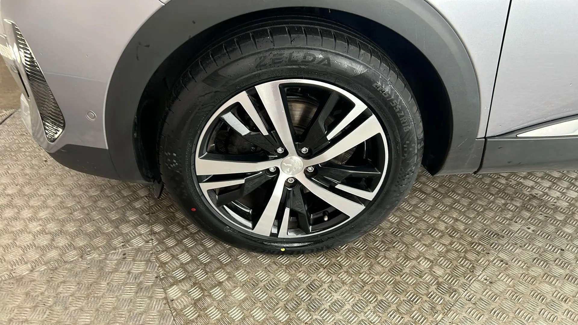 2023 PEUGEOT 5008 2023 PEUGEOT 5008