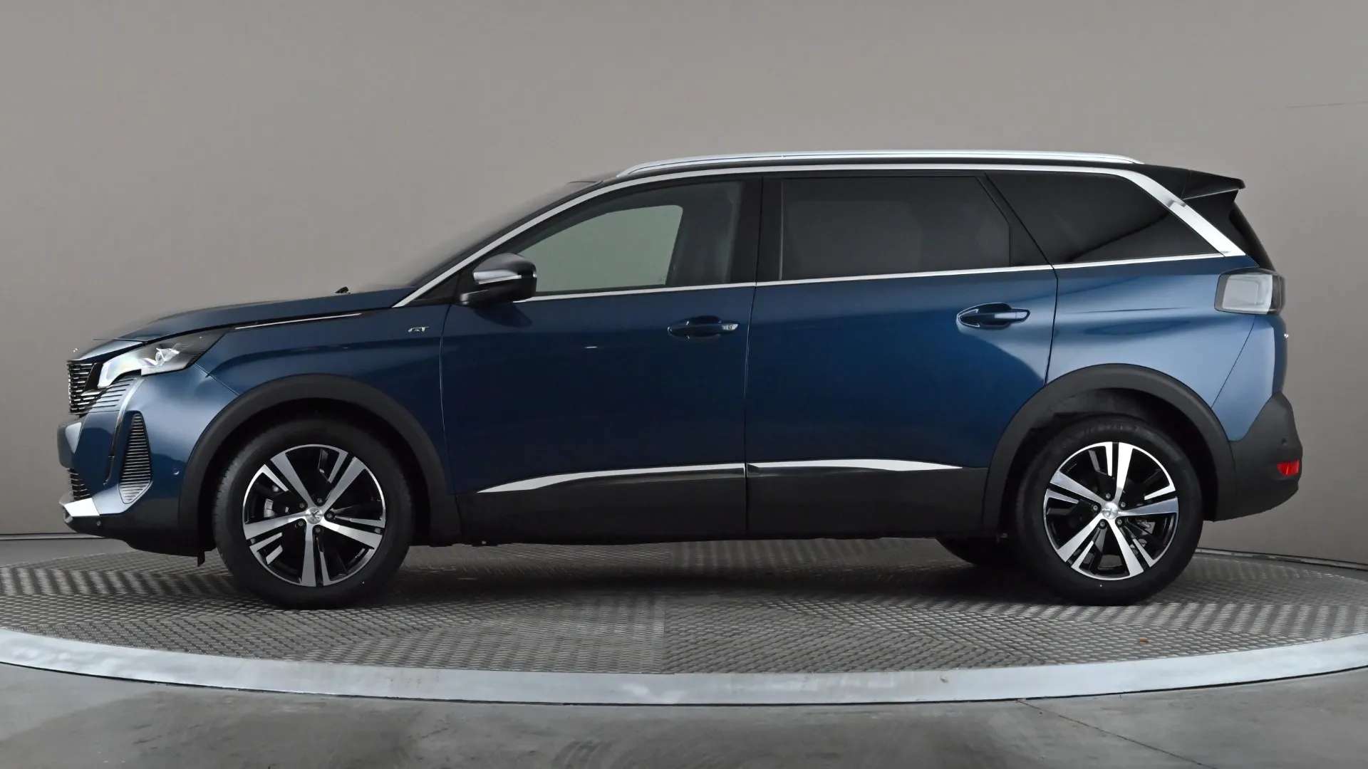 2023 PEUGEOT 5008 2023 PEUGEOT 5008