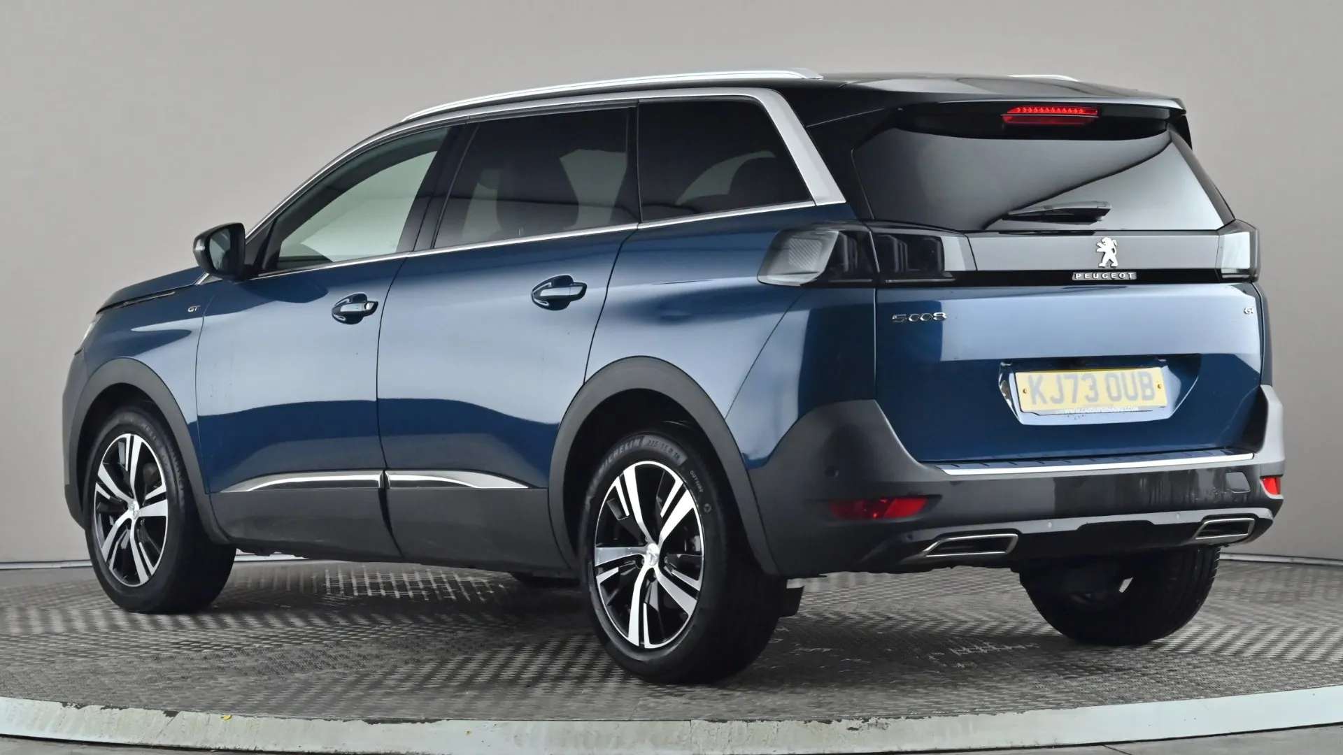 2024 PEUGEOT 5008 2024 PEUGEOT 5008