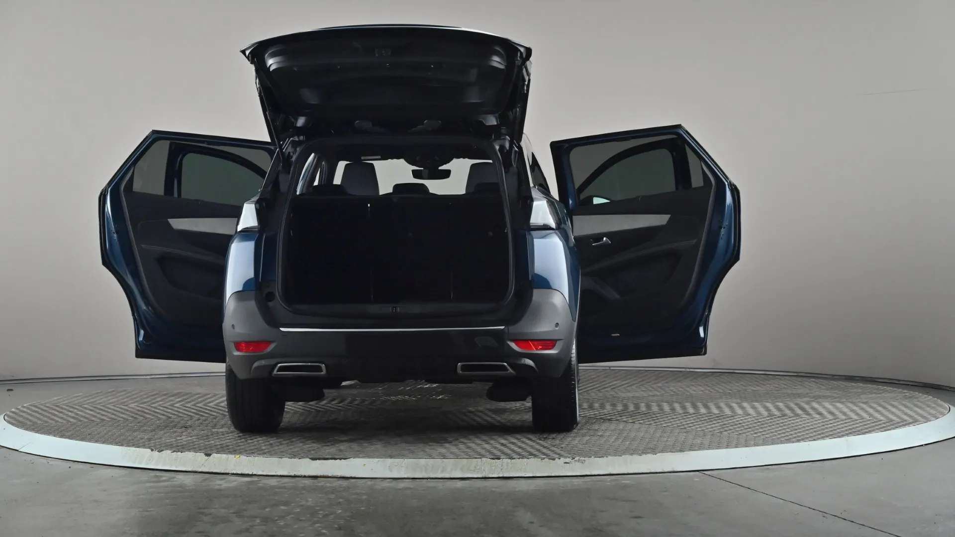 2024 PEUGEOT 5008 2024 PEUGEOT 5008