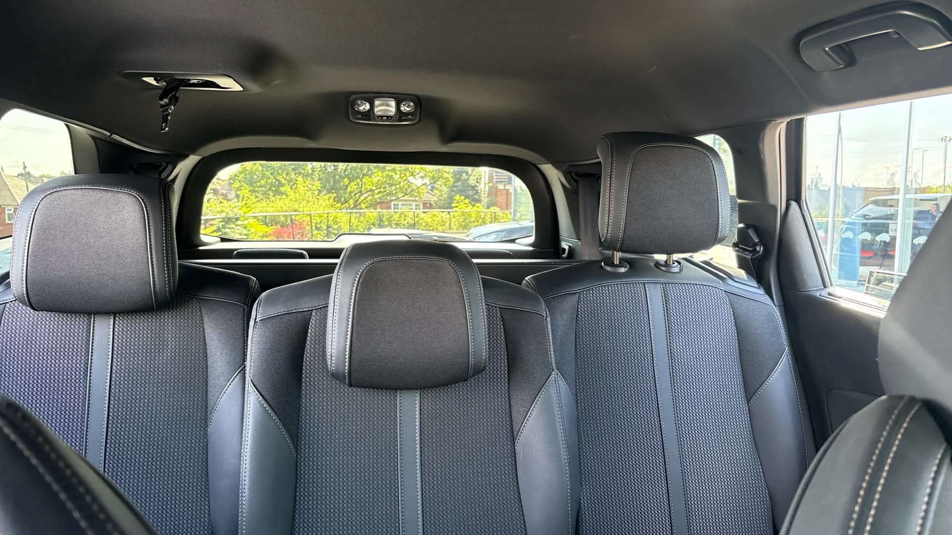 2024 PEUGEOT 5008 2024 PEUGEOT 5008