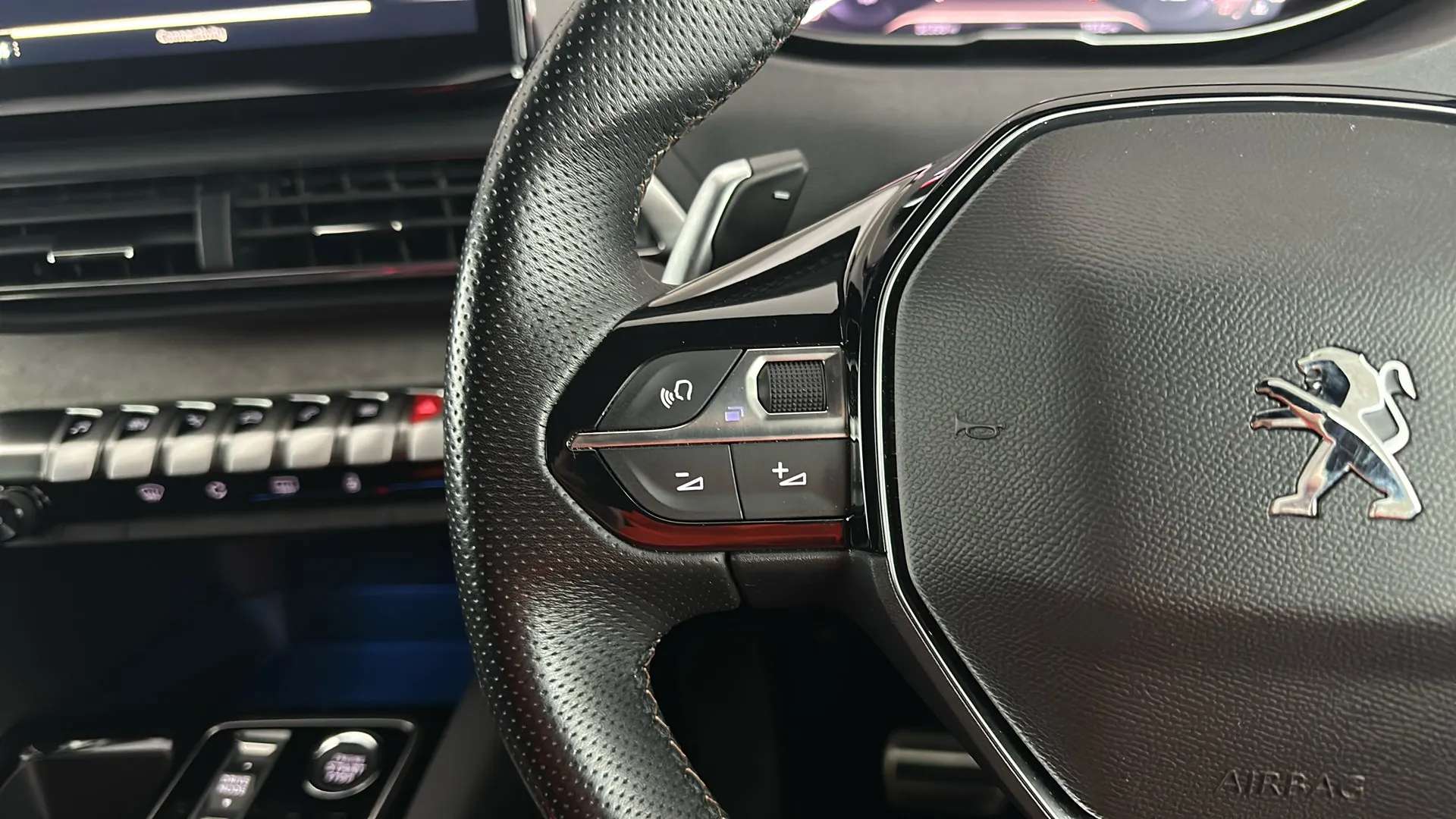 2024 PEUGEOT 3008 2024 PEUGEOT 3008