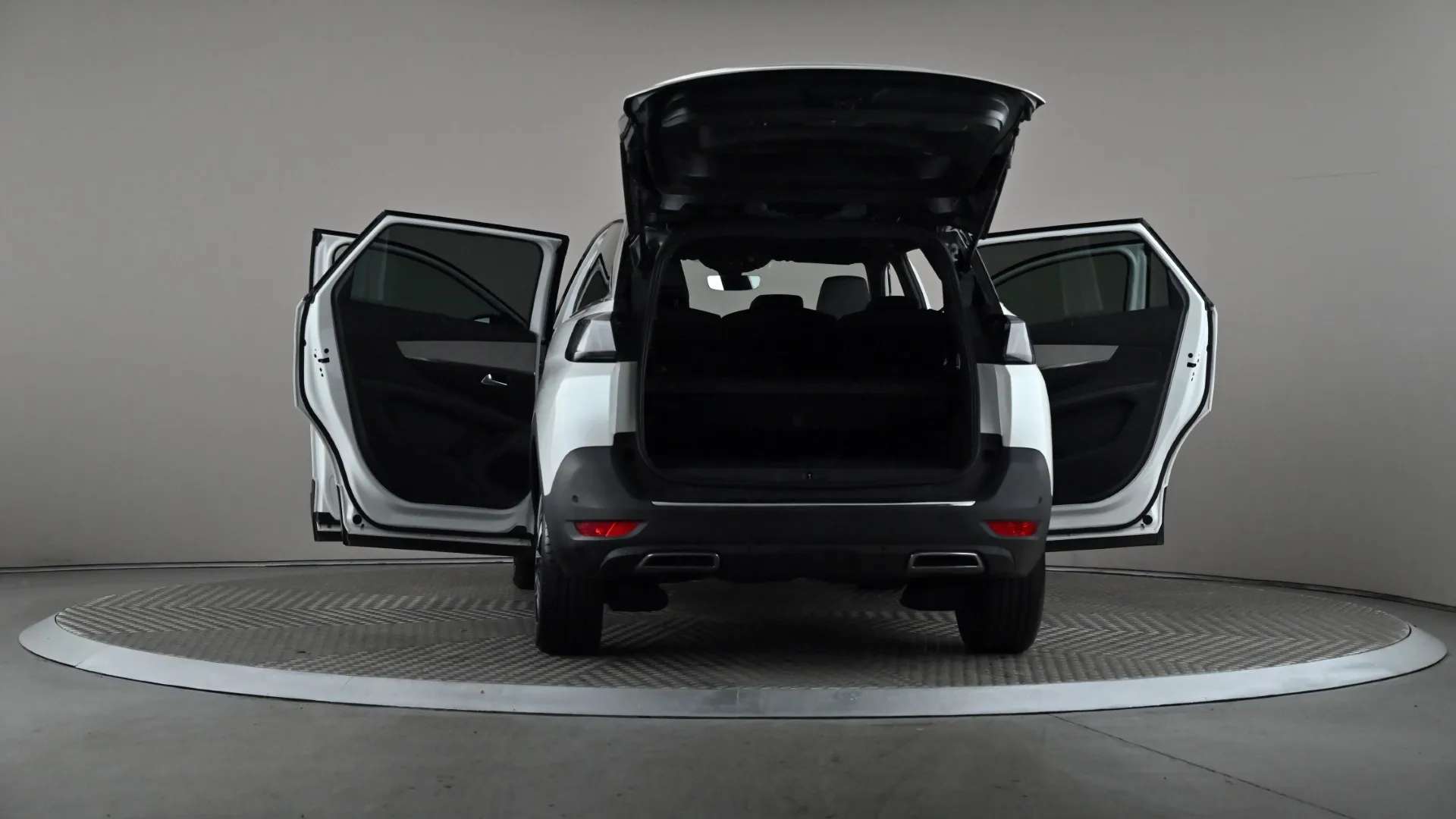 2023 PEUGEOT 5008 2023 PEUGEOT 5008