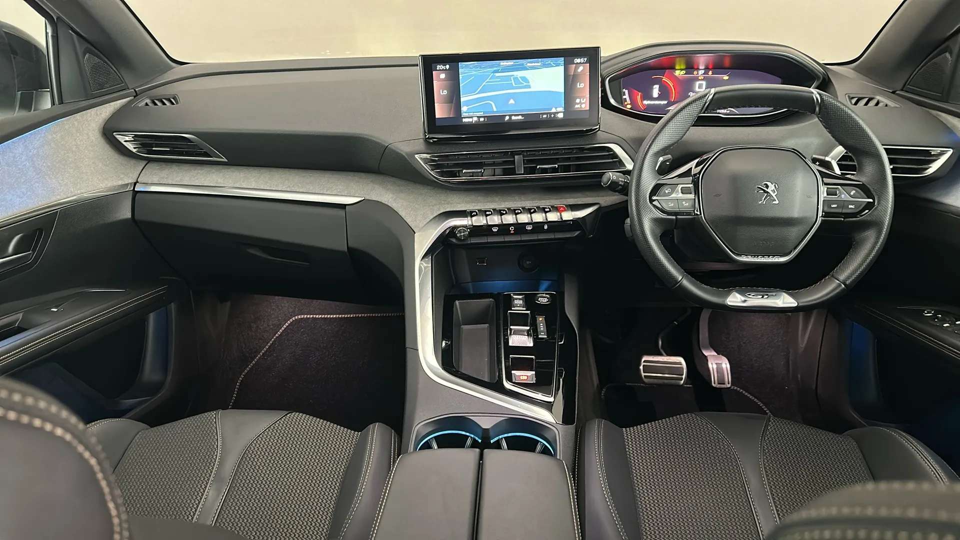 2023 PEUGEOT 5008 2023 PEUGEOT 5008