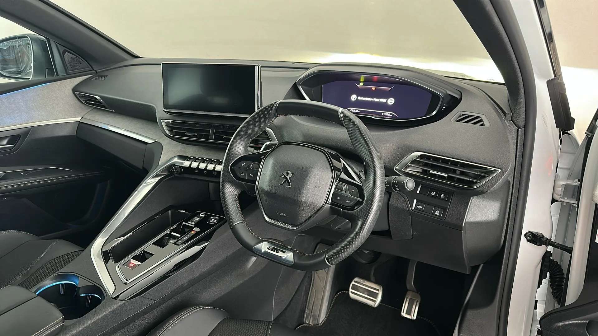 2023 PEUGEOT 5008 2023 PEUGEOT 5008