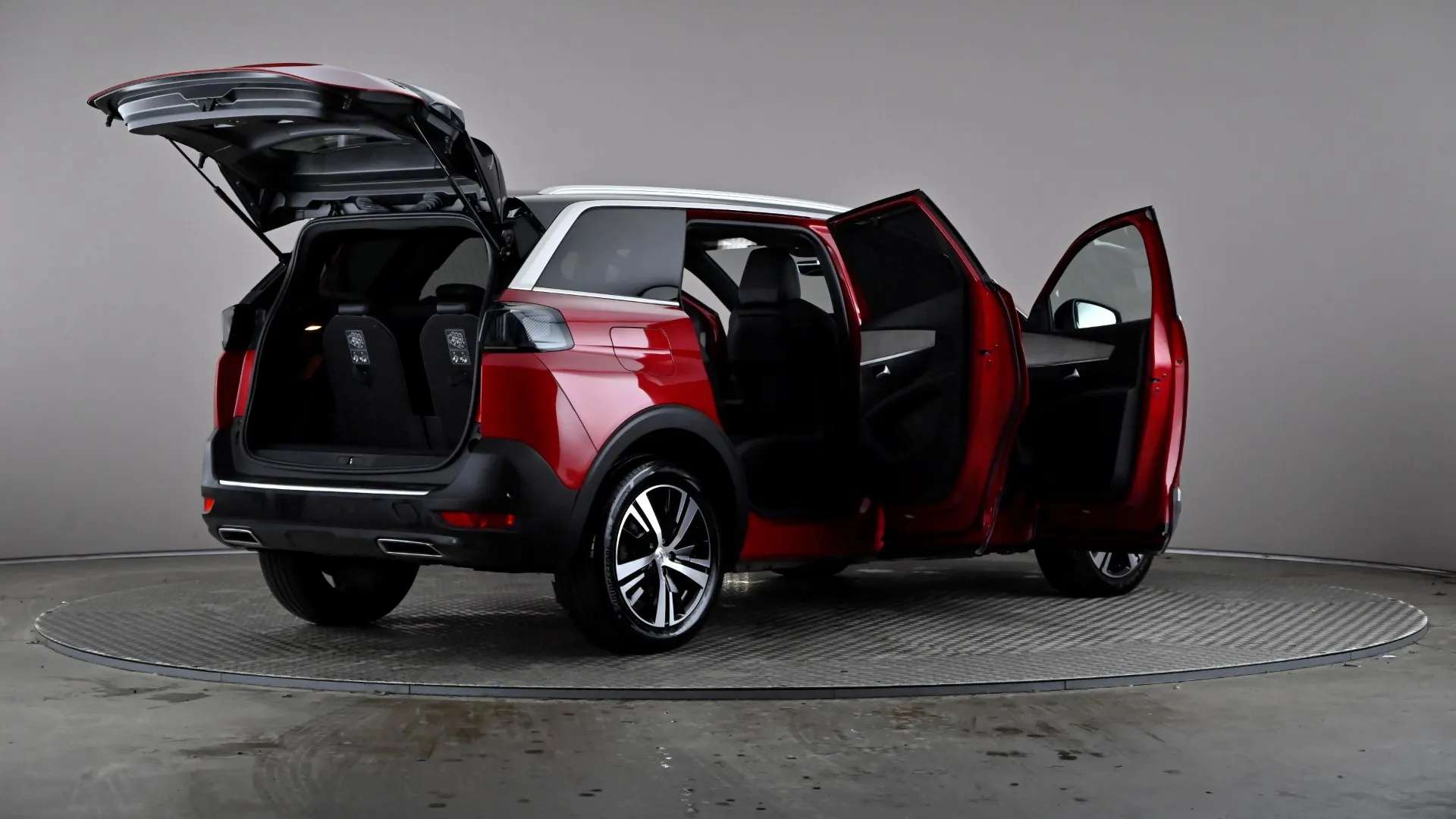 2022 PEUGEOT 5008 2022 PEUGEOT 5008