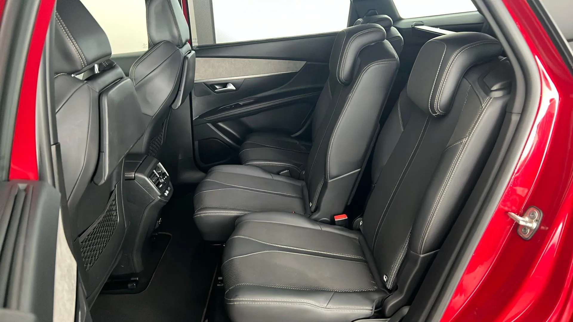 2022 PEUGEOT 5008 2022 PEUGEOT 5008