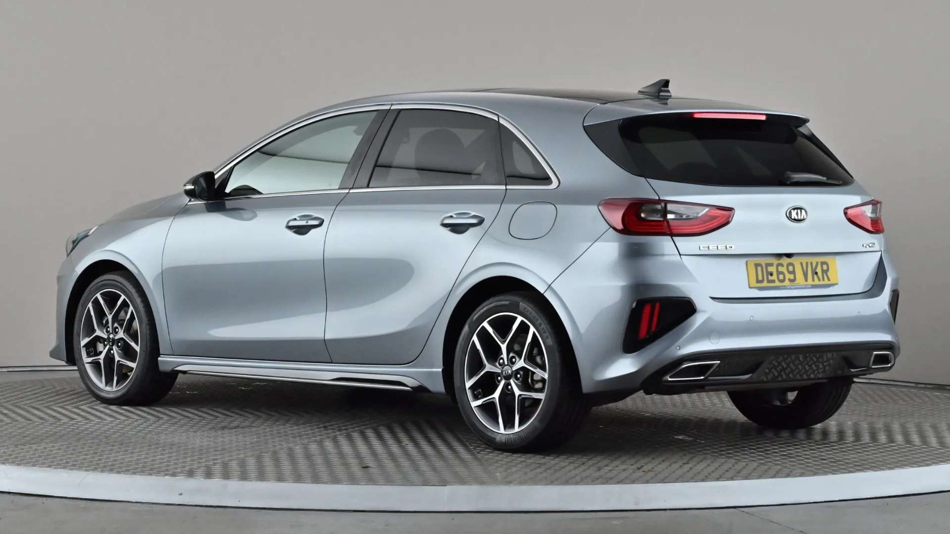 A 2019 KIA CEED 1.4T GDi ISG GT-Line Lunar Edition A 2019 KIA CEED 1.4T GDi ISG GT-Line Lunar Edition