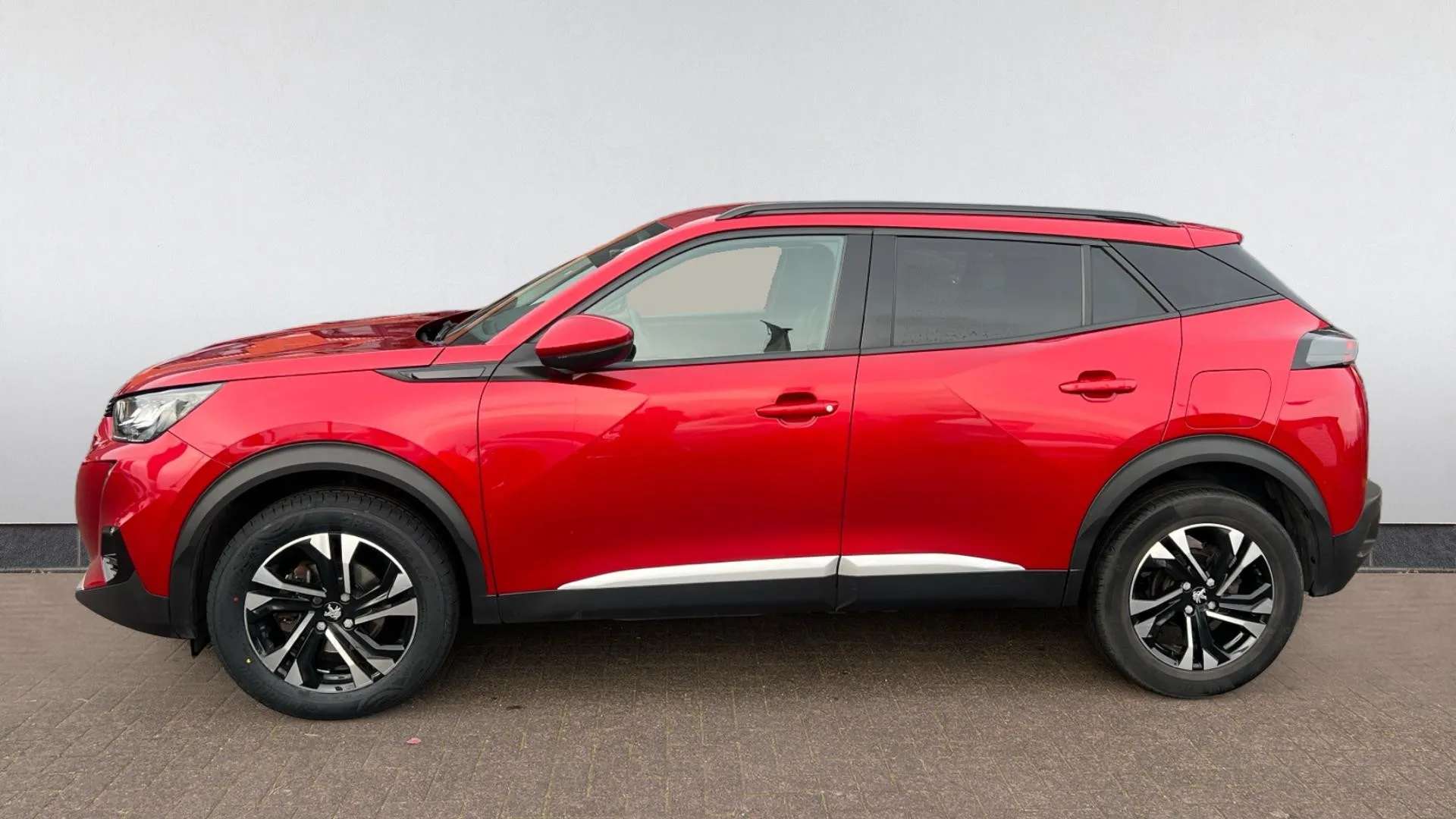 A 2021 PEUGEOT 2008 1.2 PureTech 130 Allure Premium A 2021 PEUGEOT 2008 1.2 PureTech 130 Allure Premium