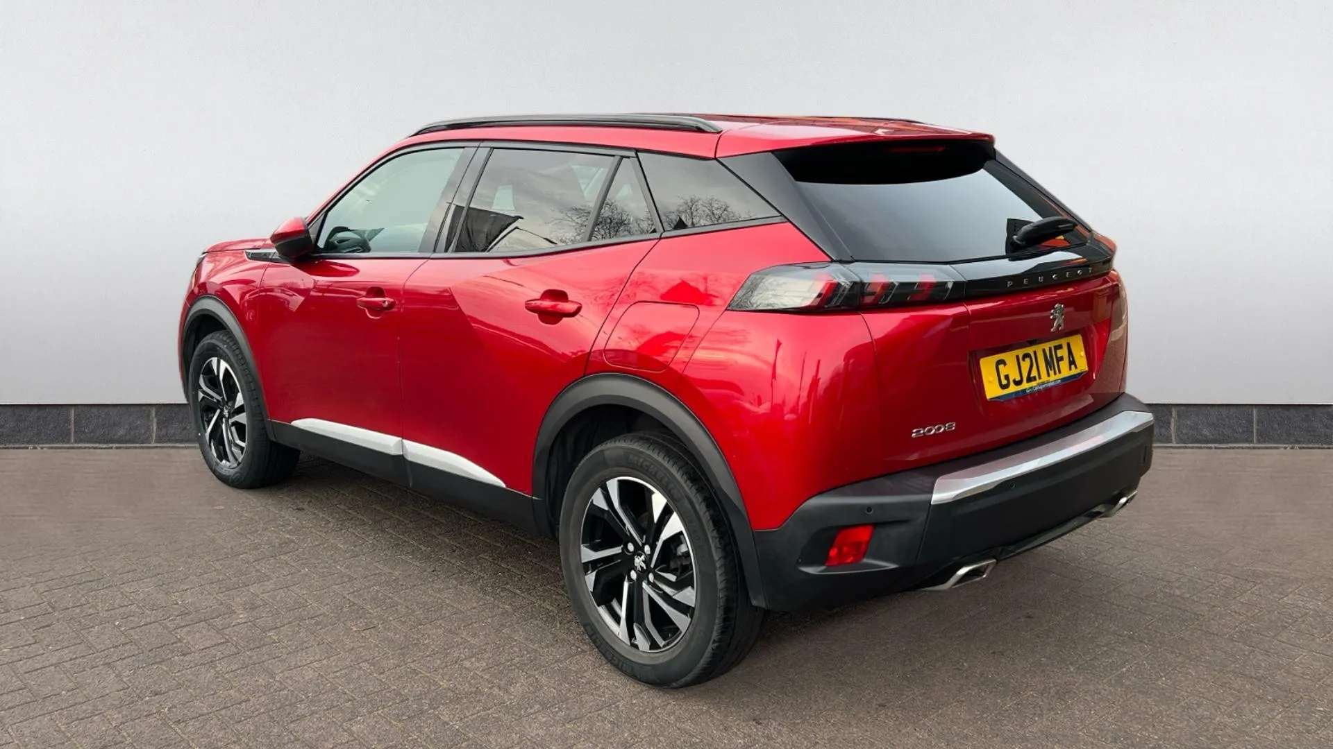 A 2021 PEUGEOT 2008 1.2 PureTech 130 Allure Premium A 2021 PEUGEOT 2008 1.2 PureTech 130 Allure Premium