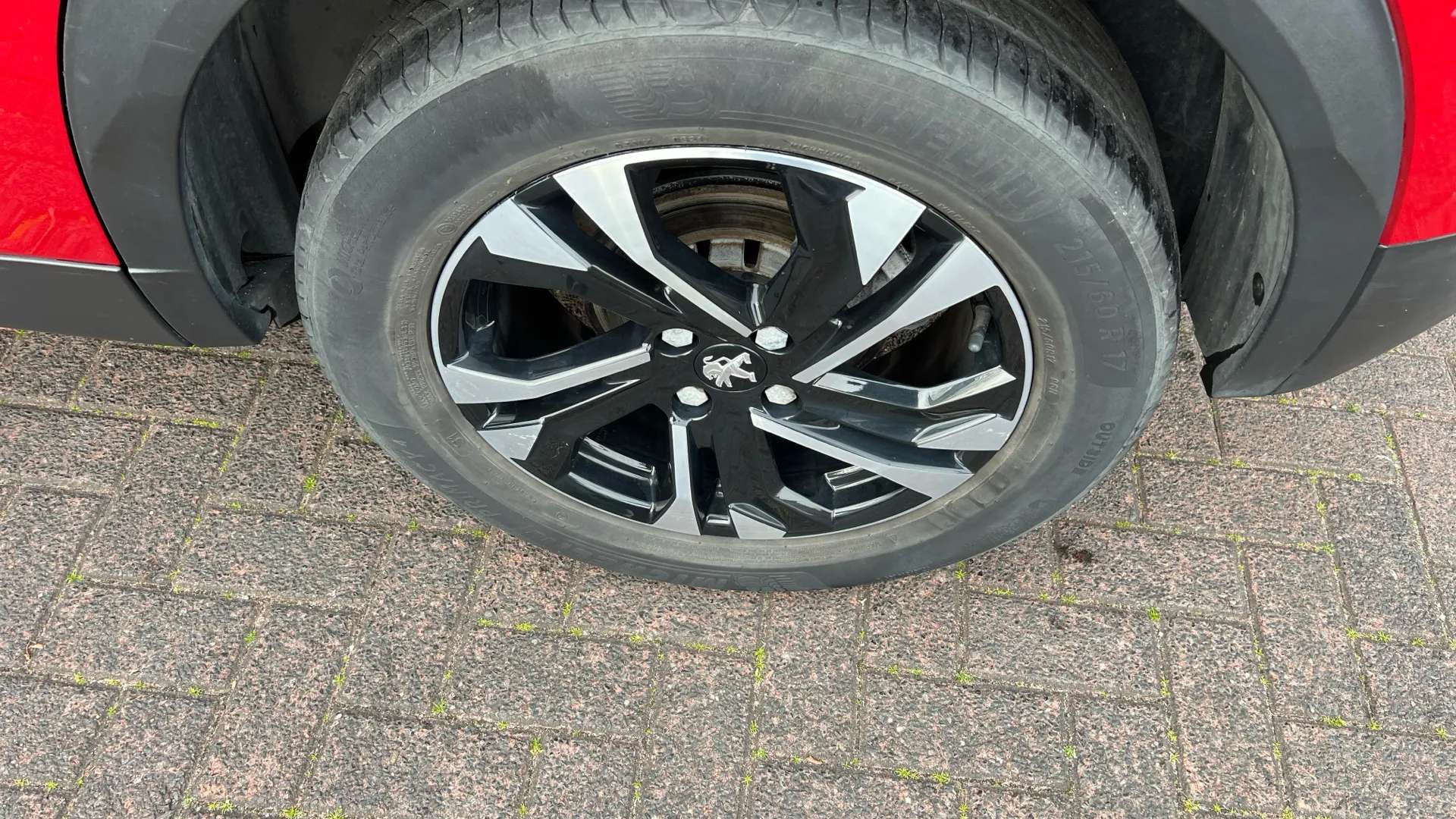 2021 PEUGEOT 2008 2021 PEUGEOT 2008