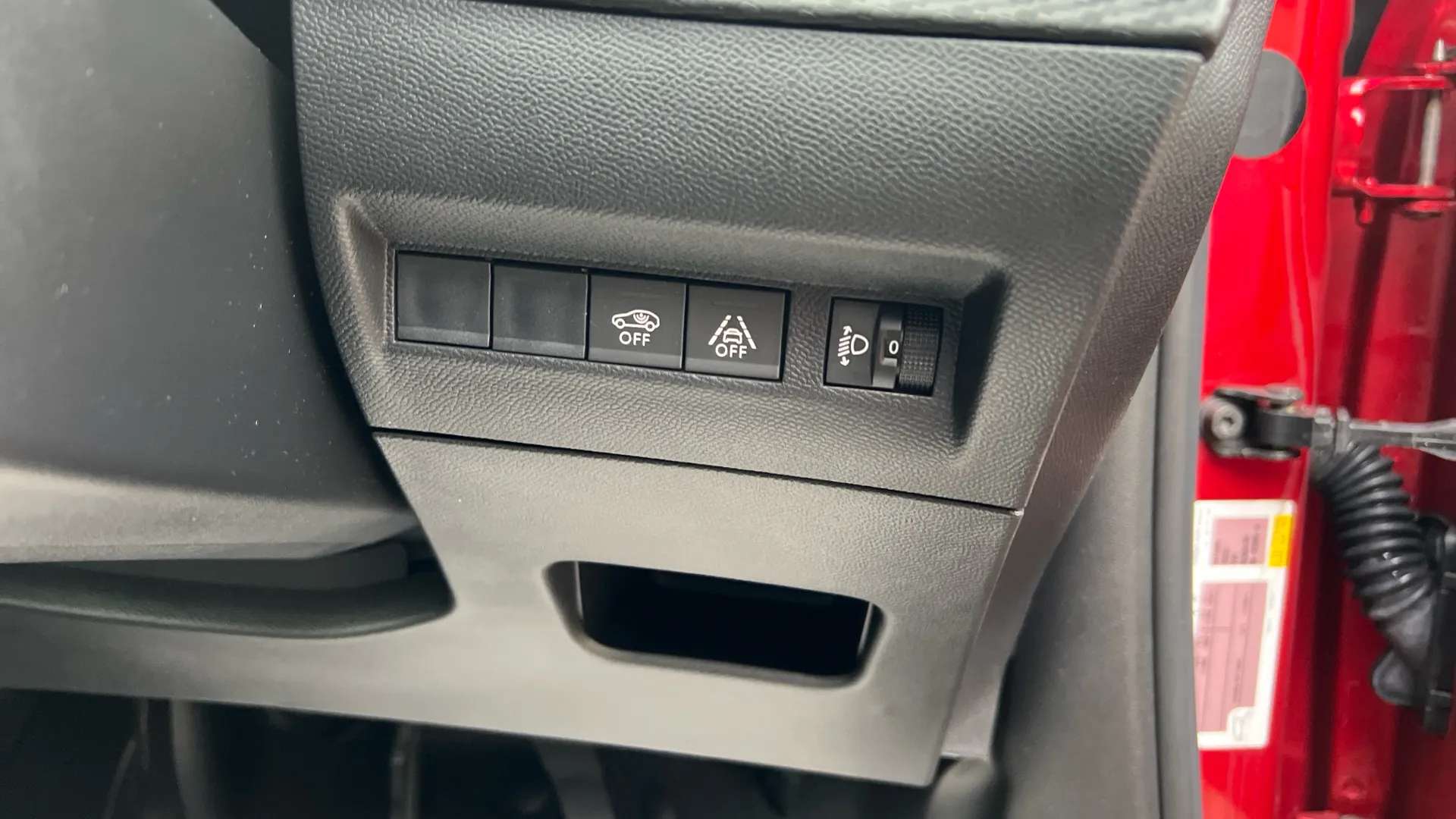 2021 PEUGEOT 2008 2021 PEUGEOT 2008